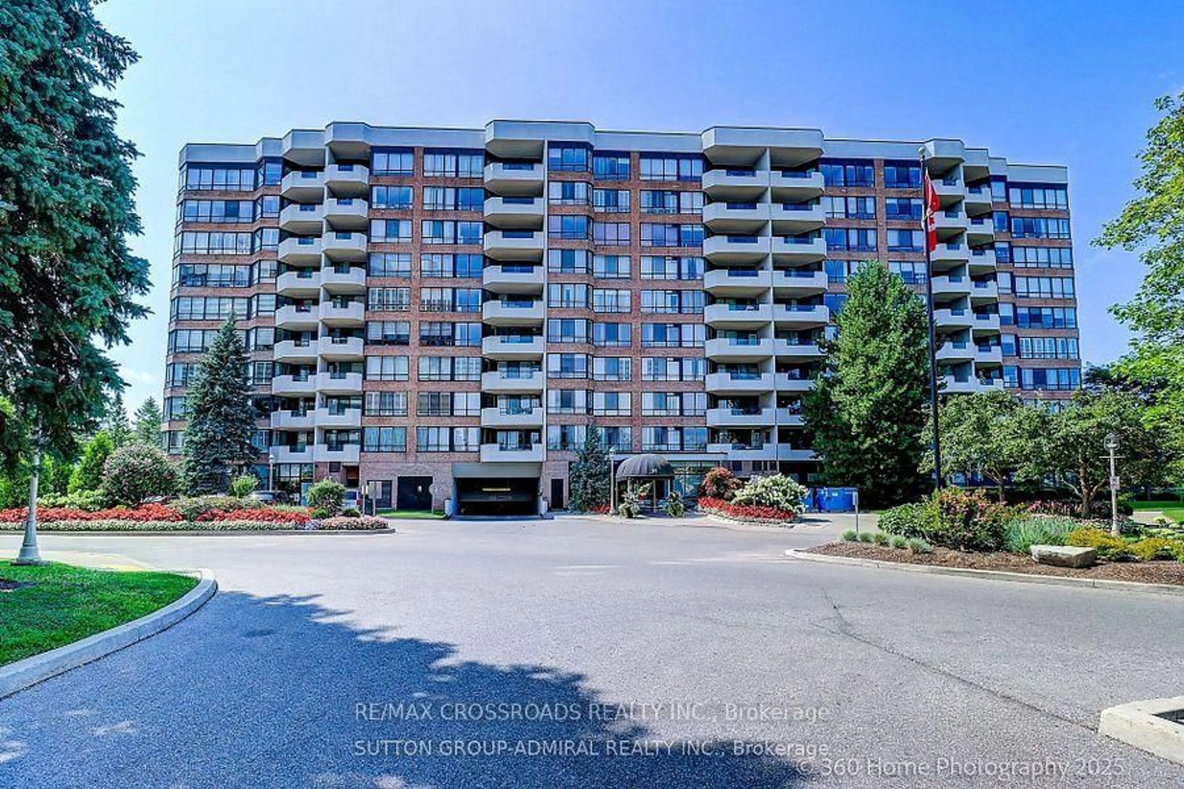A pic from outside/outdoor area/front of a property/back of a property/a pic from drone, water/lake/river/ocean view for 55 Austin Dr ##301, Markham Ontario L3R 8H5