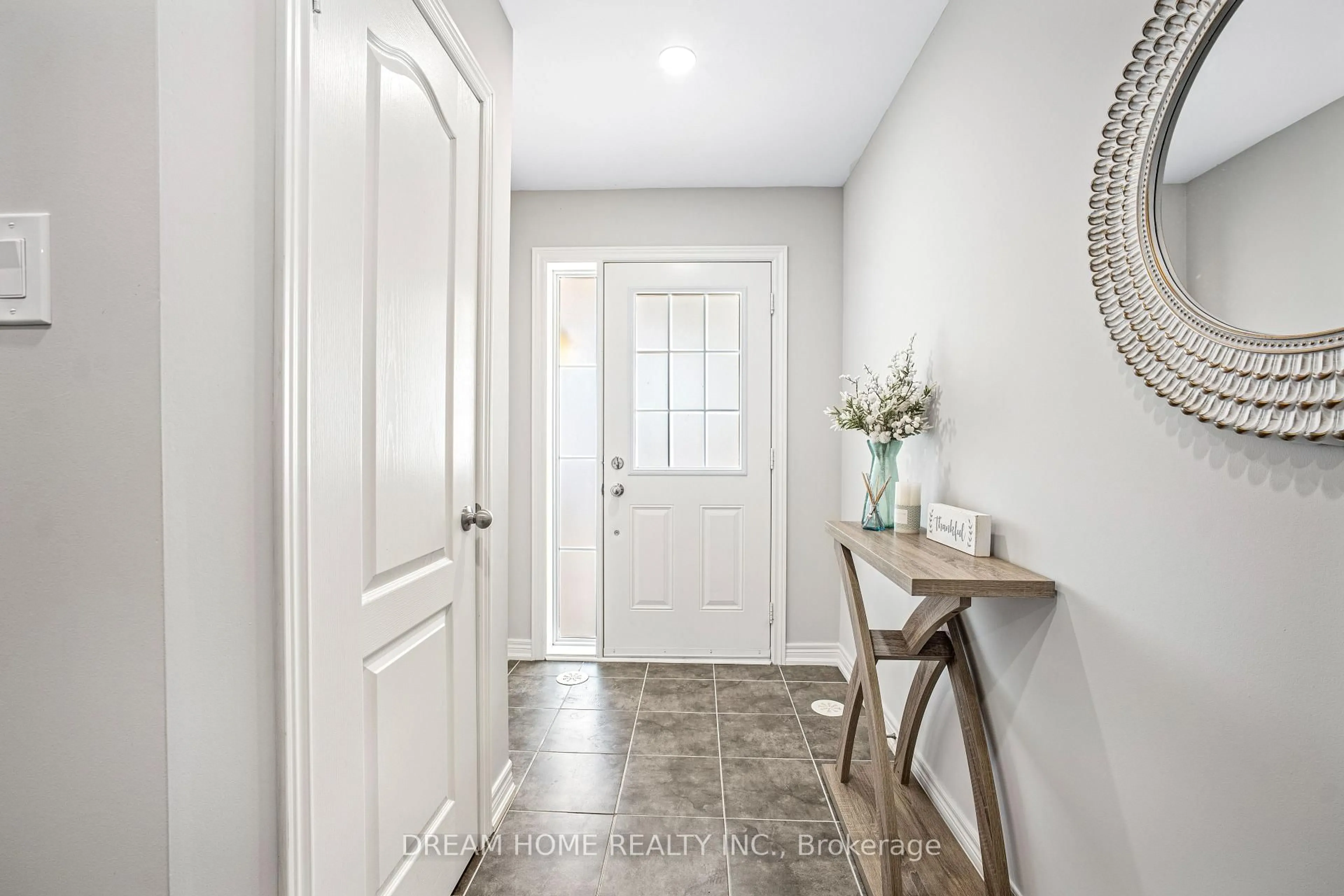 Indoor entryway for 46 Roy Grove Way, Markham Ontario L6E 0T6