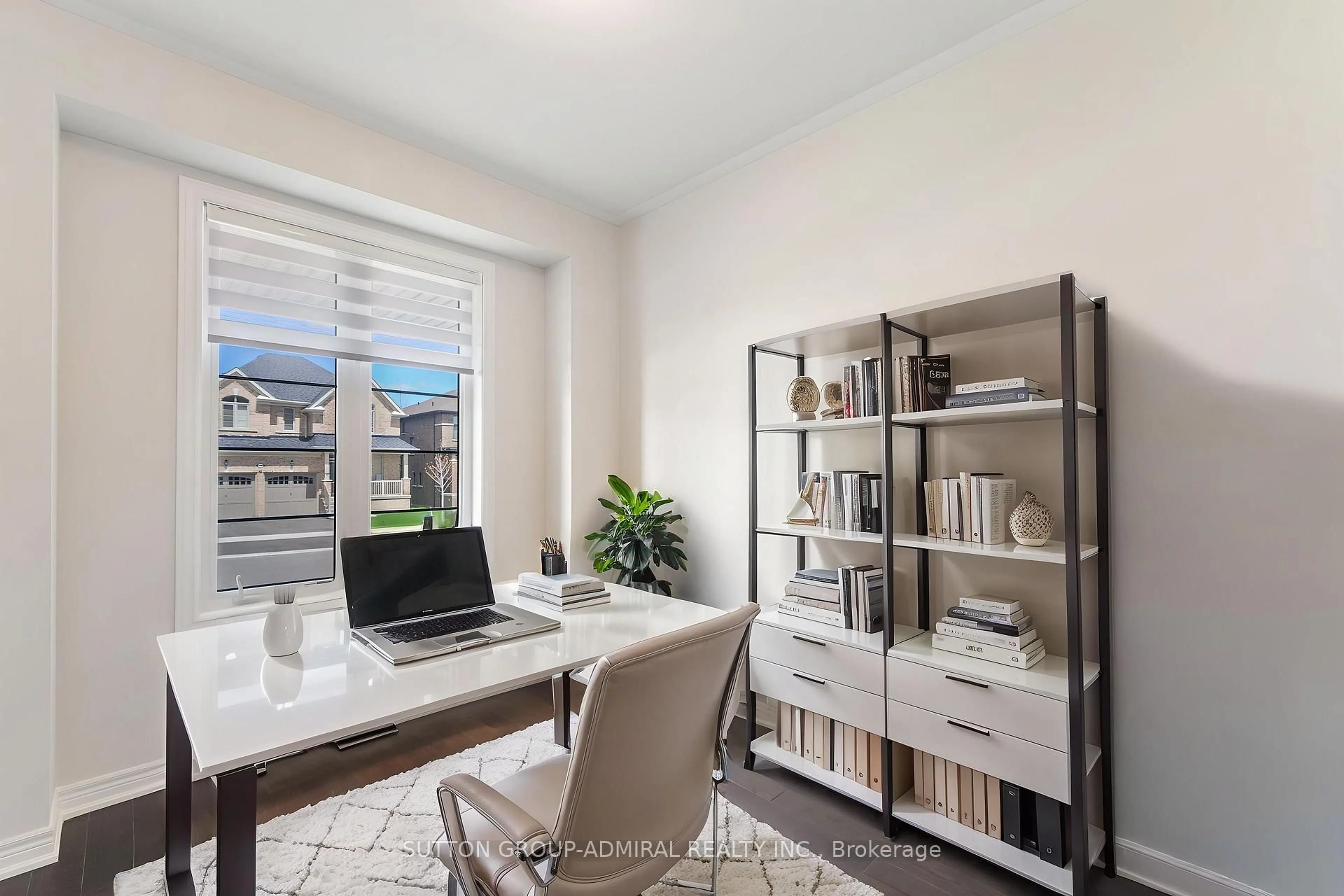 A pic of a room for 1285 Davis Loop, Innisfil Ontario L0L 1W0