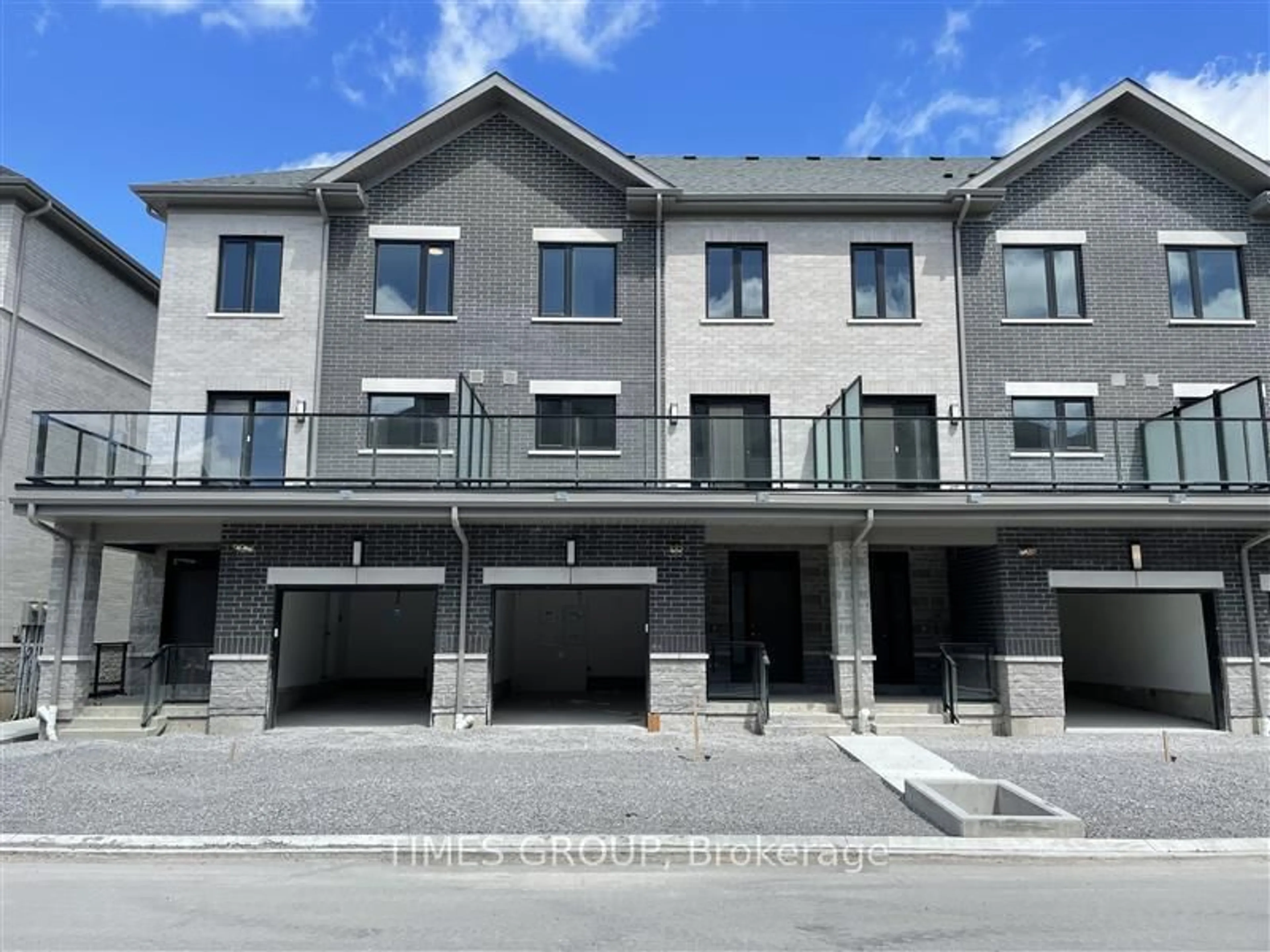 Unknown for 76 Grimsby Lane, Richmond Hill Ontario L4S 1N3