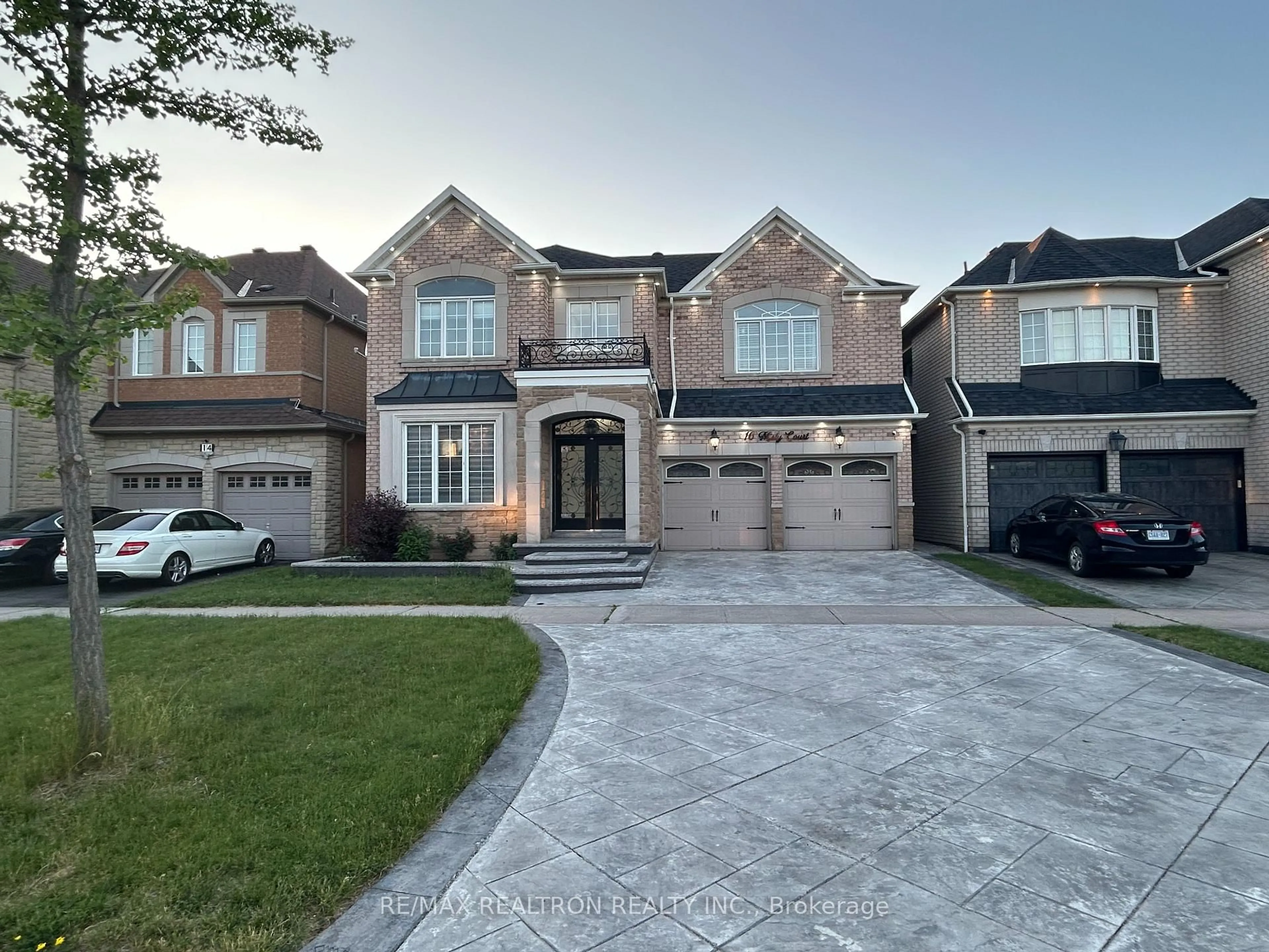 Home with brick exterior material, street for 16 Misty Crt, Markham Ontario L6E 1K9