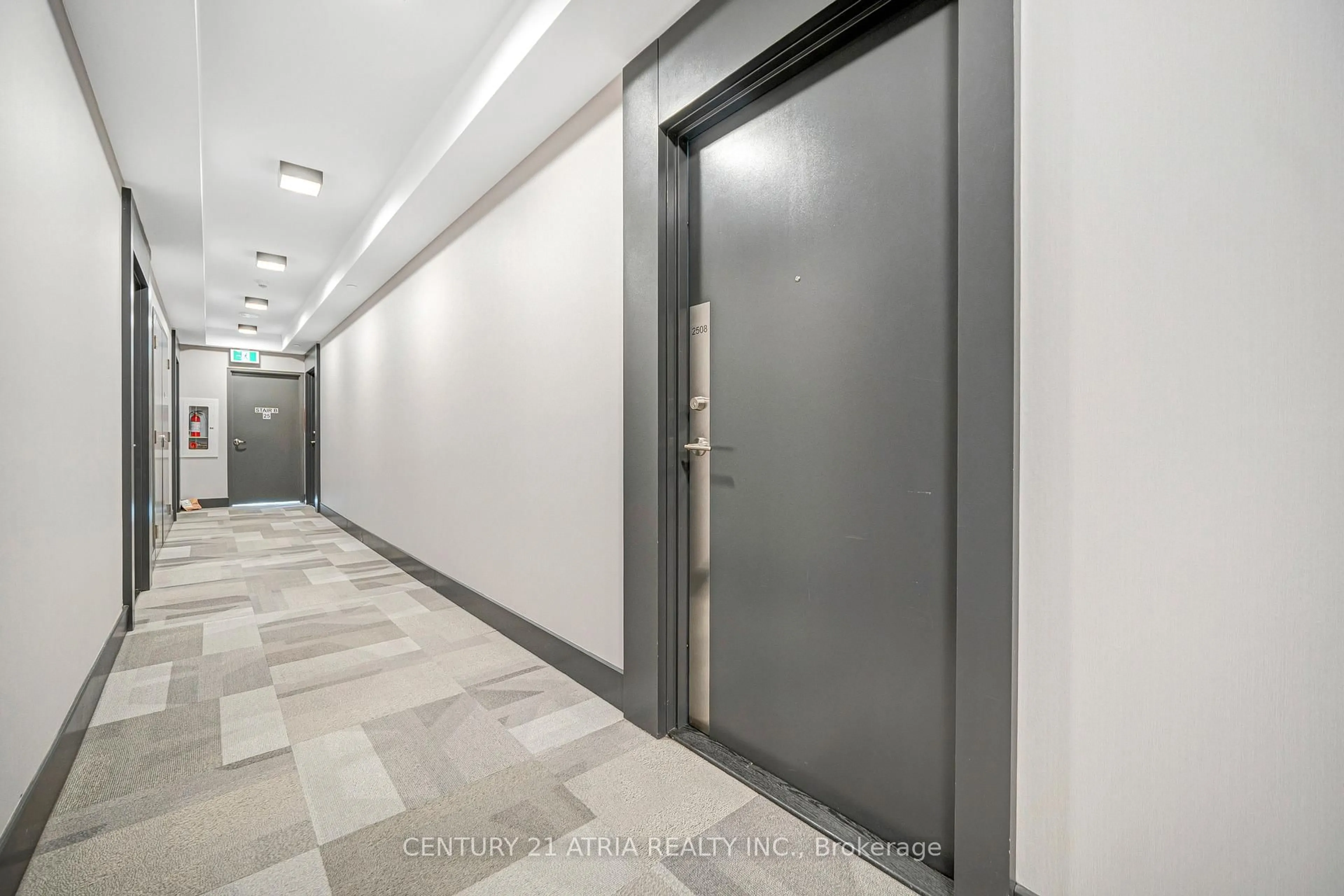 Indoor foyer for 7895 Jane St #2508, Vaughan Ontario L4K 0K2