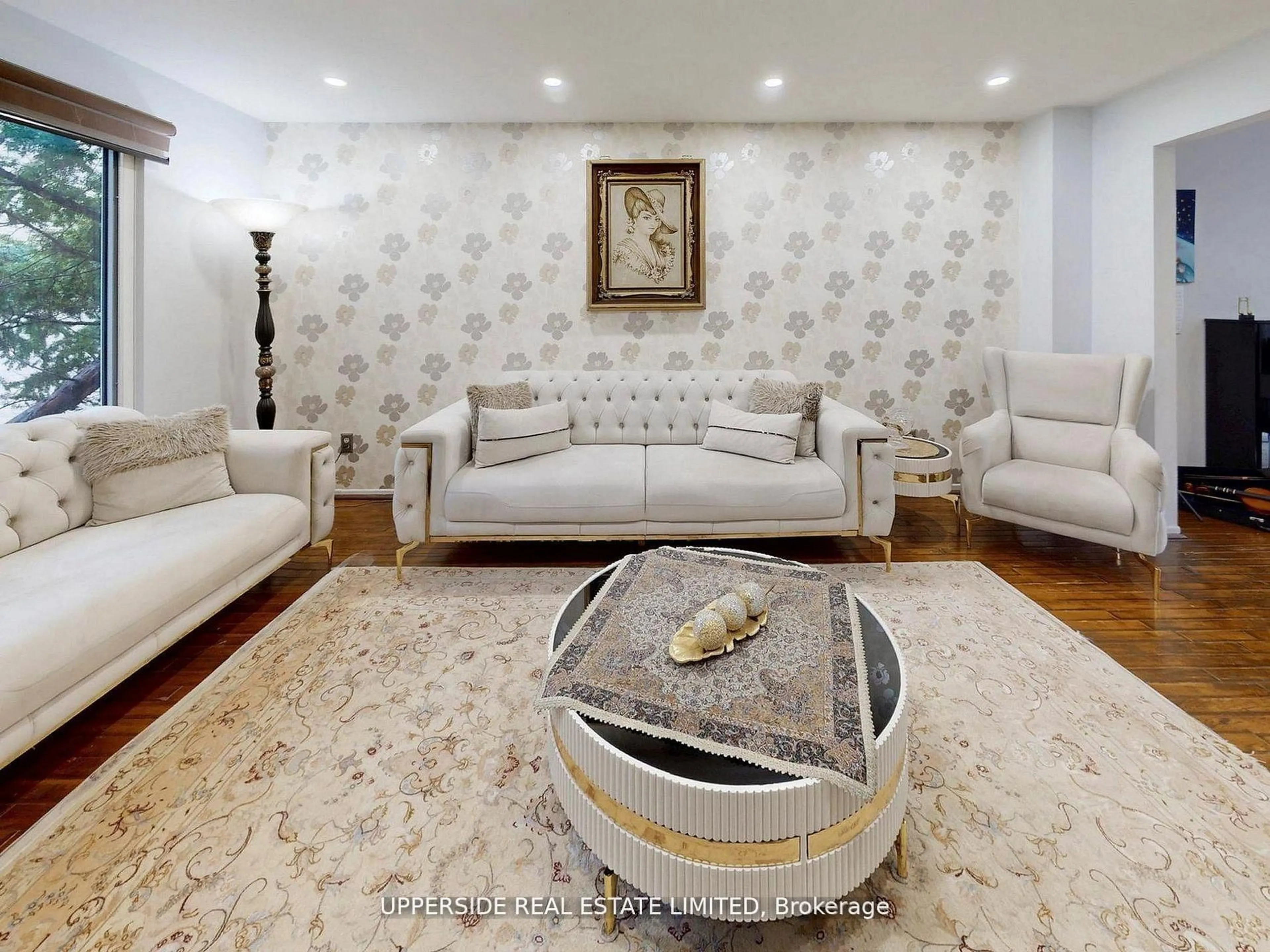 Living room with furniture, unknown for 64 Colleen St, Vaughan Ontario L4J 5G6