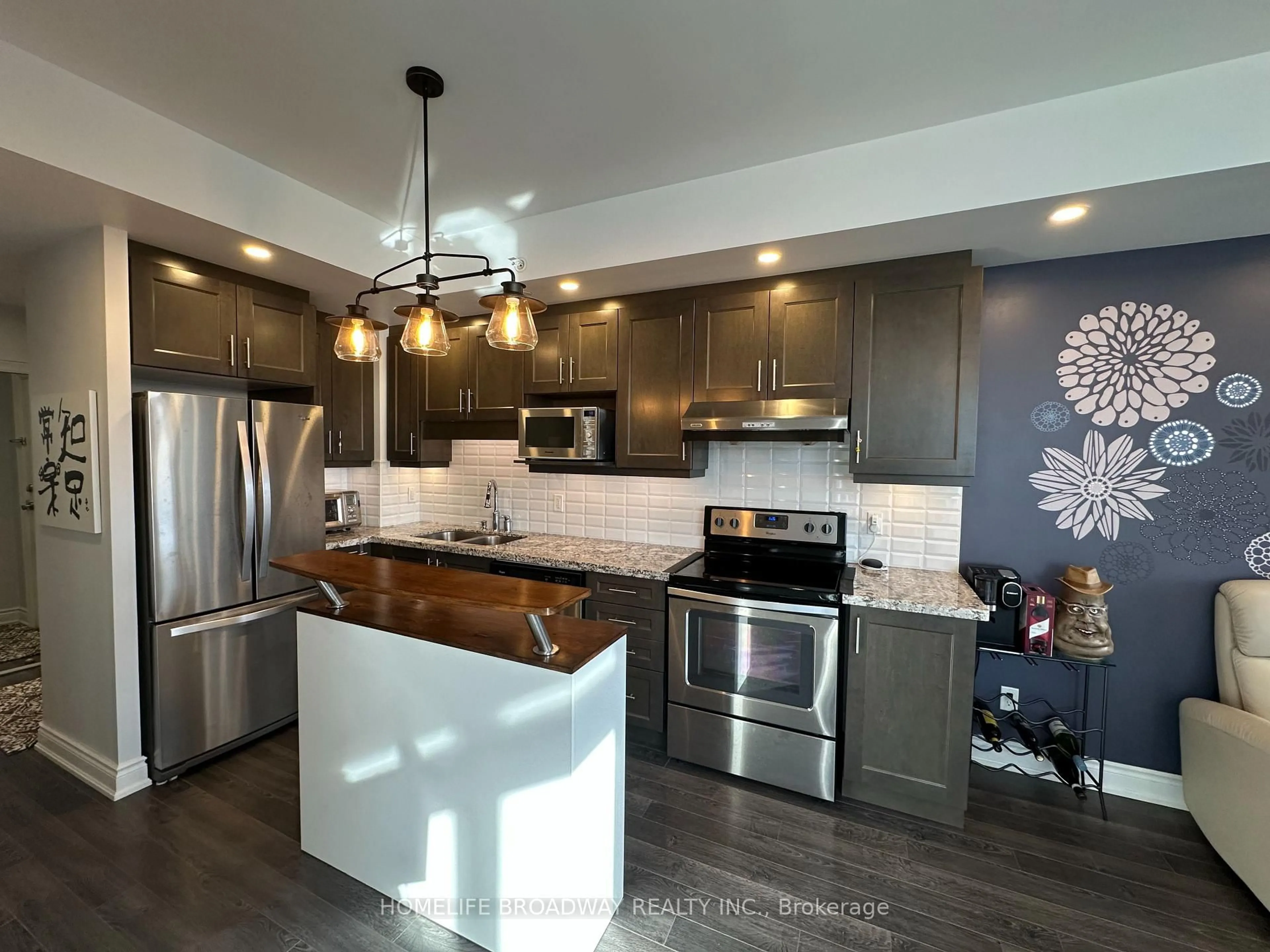 Open concept kitchen, unknown for 99 South Town Centre Blvd #820, Markham Ontario L6G 0E9