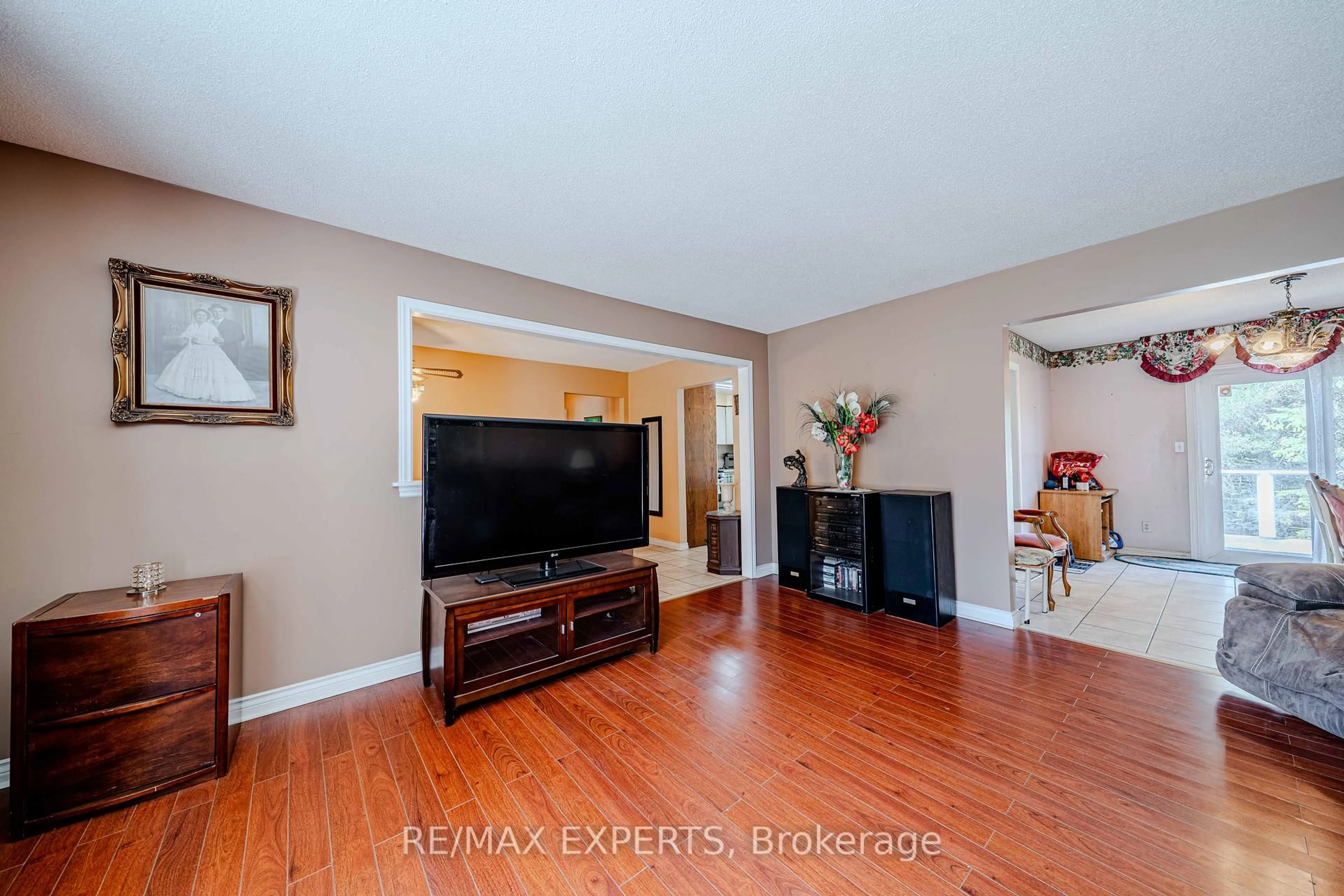 Unknown for 6068 Bloomington Rd, Whitchurch-Stouffville Ontario L4A 2W8