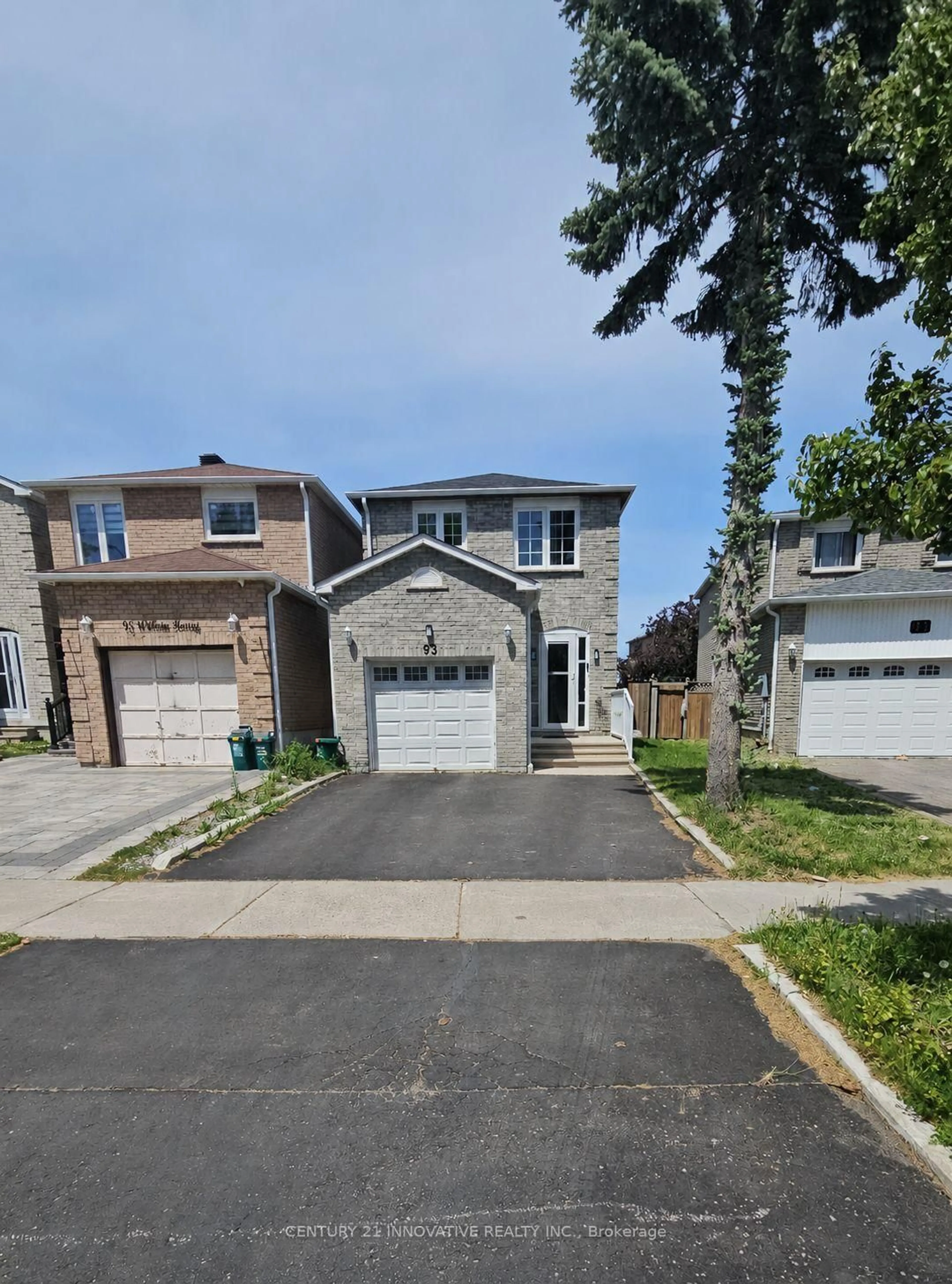 A pic from outside/outdoor area/front of a property/back of a property/a pic from drone, street for 93 William Honey Cres, Markham Ontario L3S 2M2