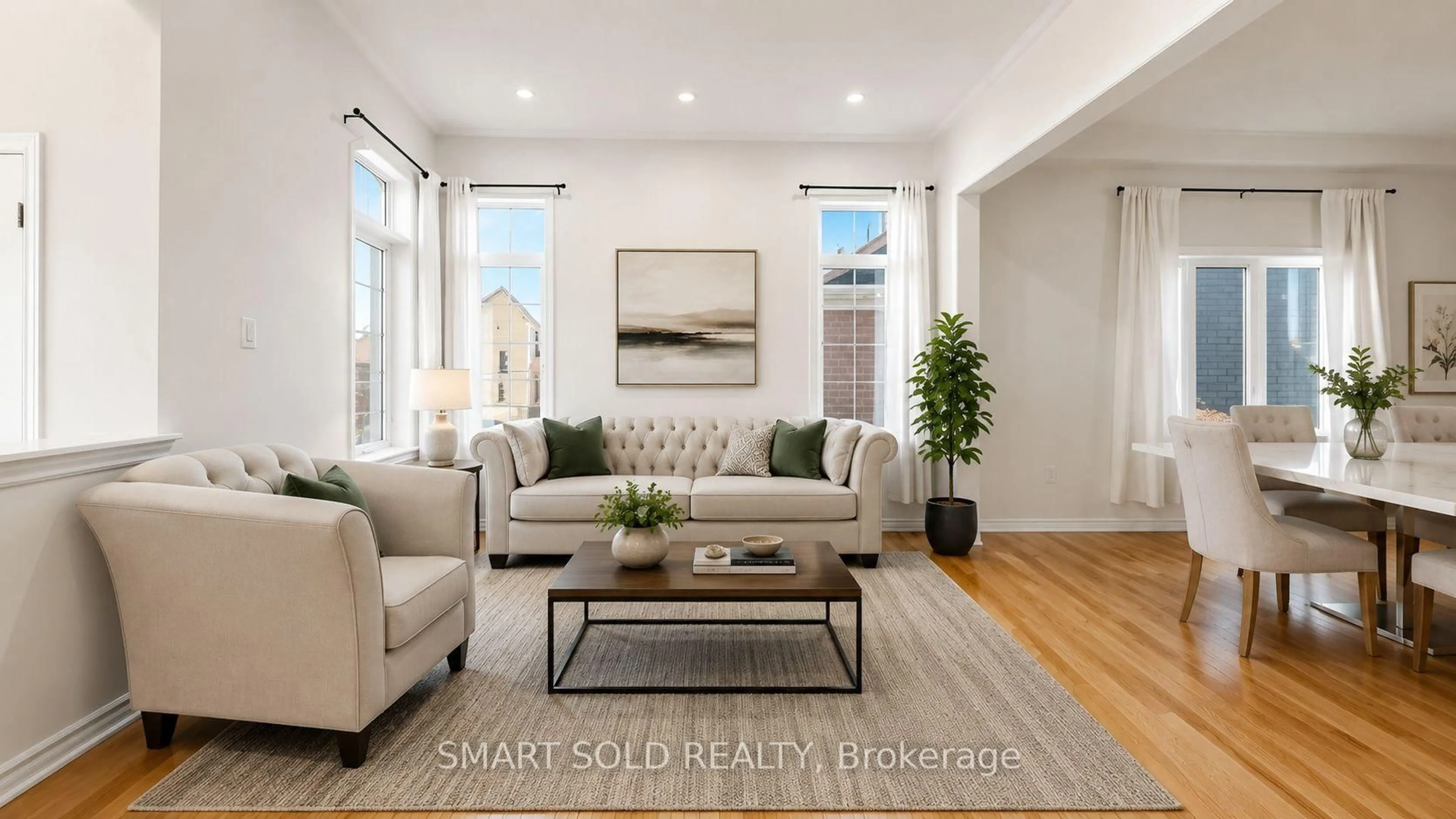 Living room with furniture, unknown for 8 Slater Crt, East Gwillimbury Ontario L9N 0P8