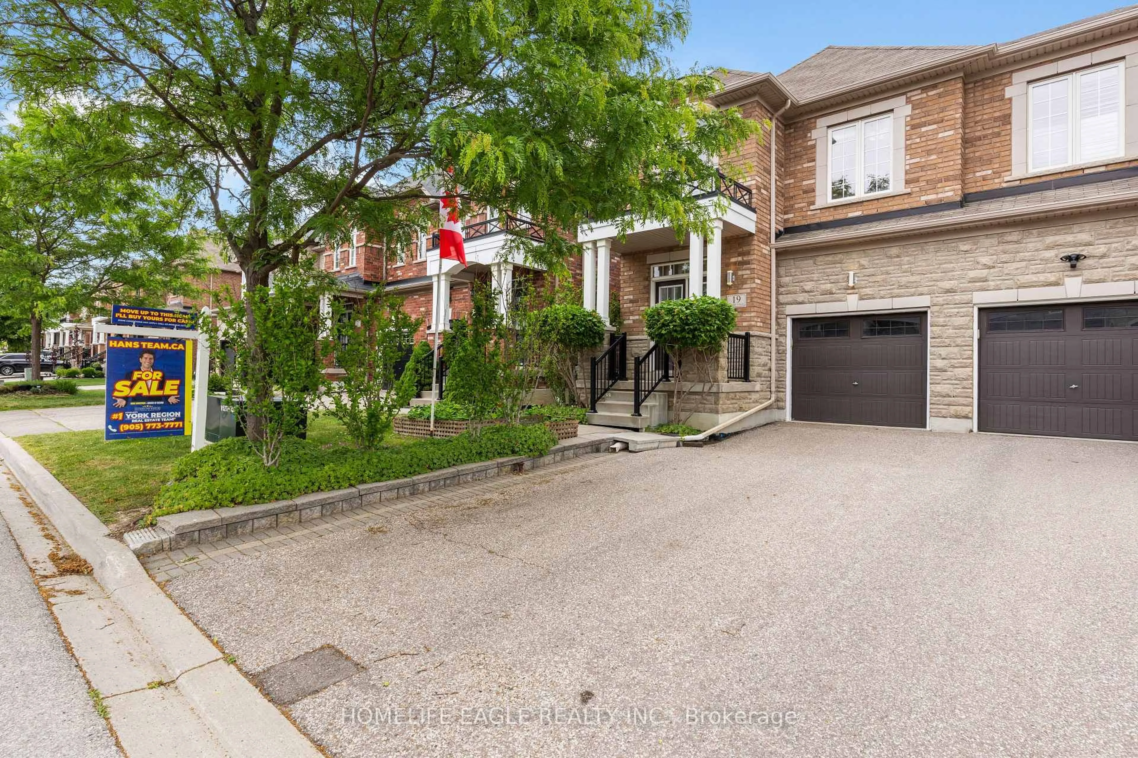 Home with brick exterior material, street for 19 Gentile Circ, Vaughan Ontario L4H 3N3