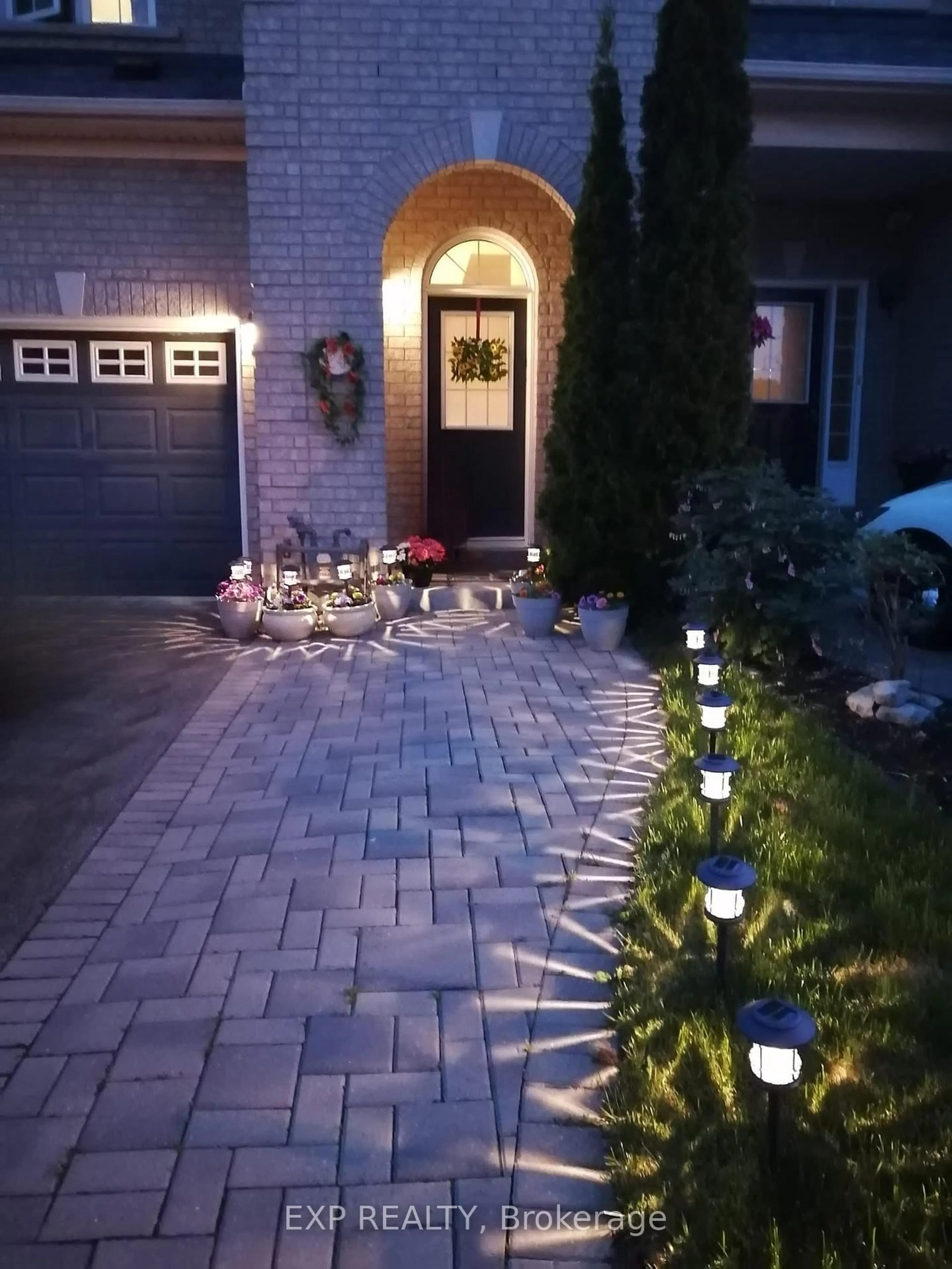 Unknown for 24 Williams St, Markham Ontario L6C 0C2