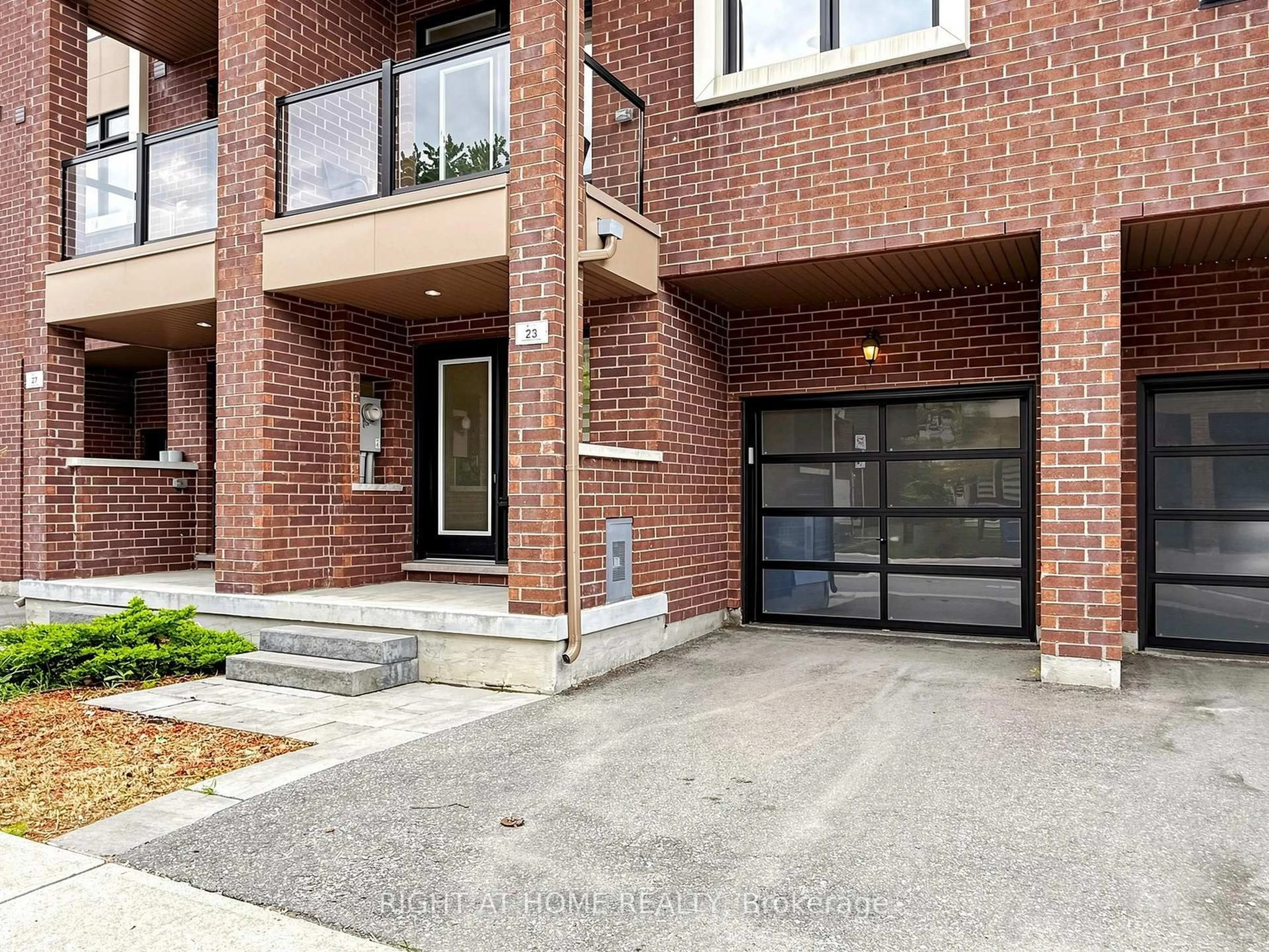 Home with brick exterior material, street for 23 Moneypenny Pl, Vaughan Ontario L4J 0K9