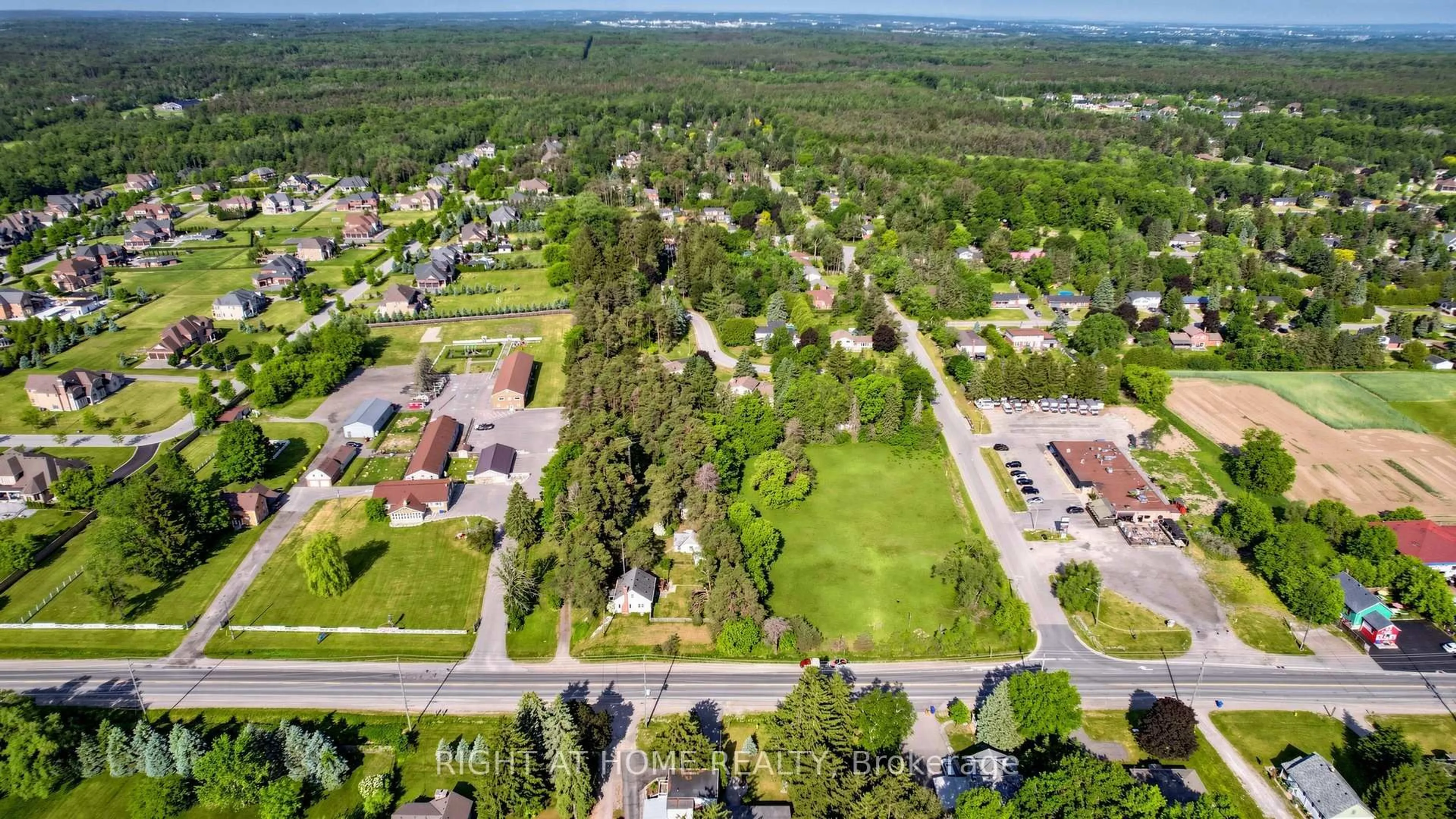 A pic from outside/outdoor area/front of a property/back of a property/a pic from drone, street for 15040 Highway 48, Whitchurch-Stouffville Ontario L4A 3B6