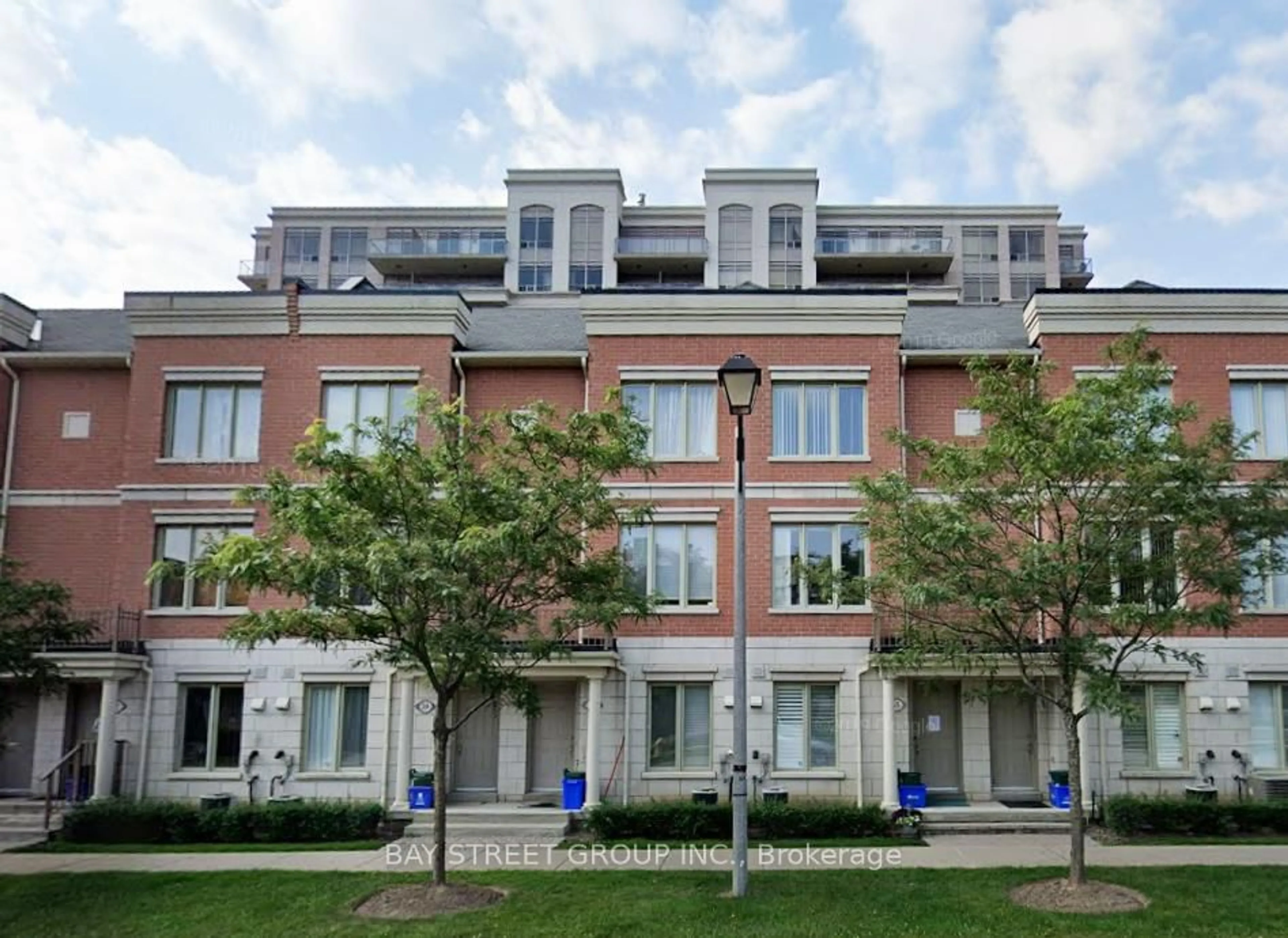 Unknown for 57 Galleria Pkwy, Markham Ontario L3T 0A3