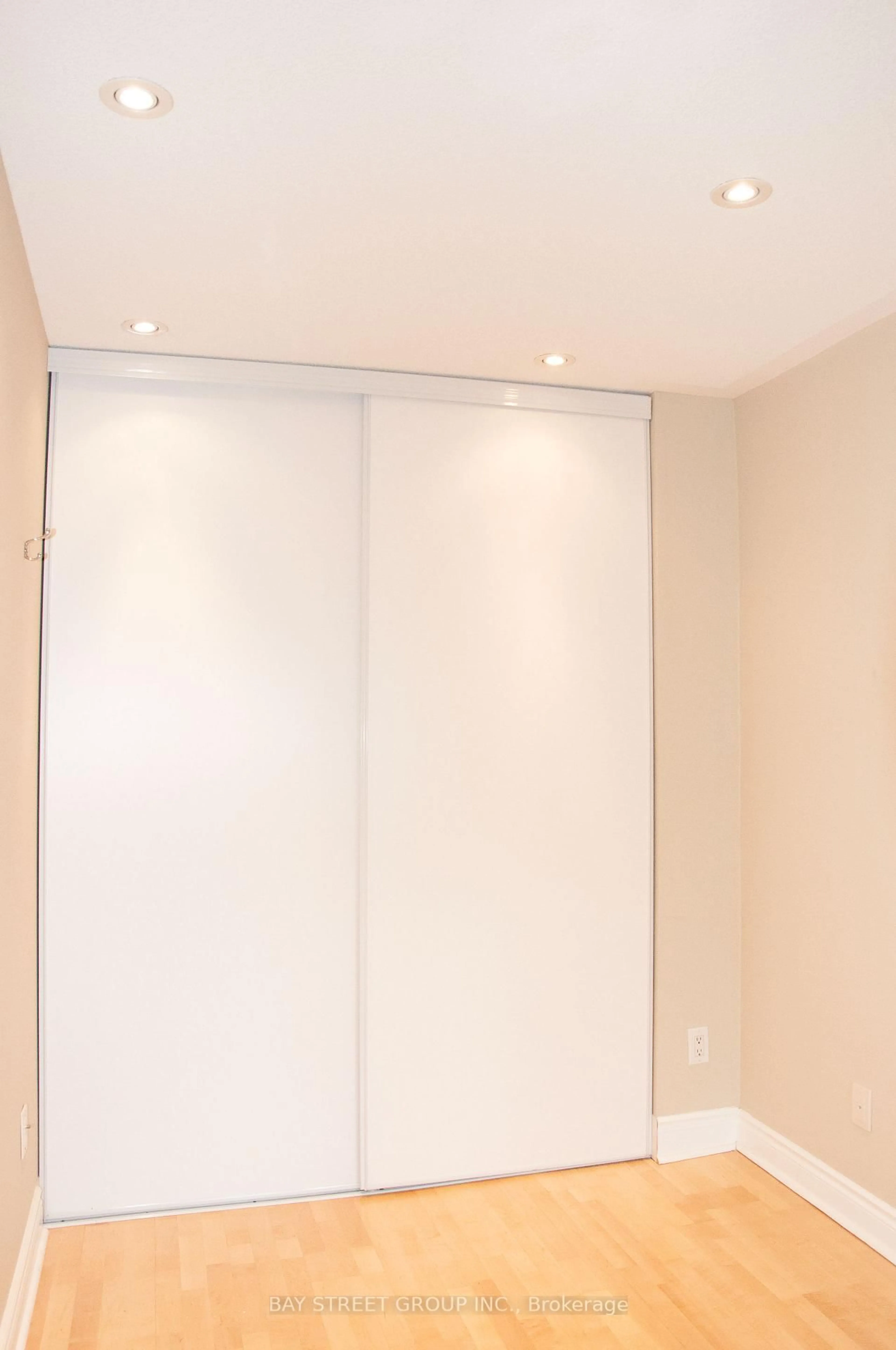 A pic of a room for 57 Galleria Pkwy, Markham Ontario L3T 0A3