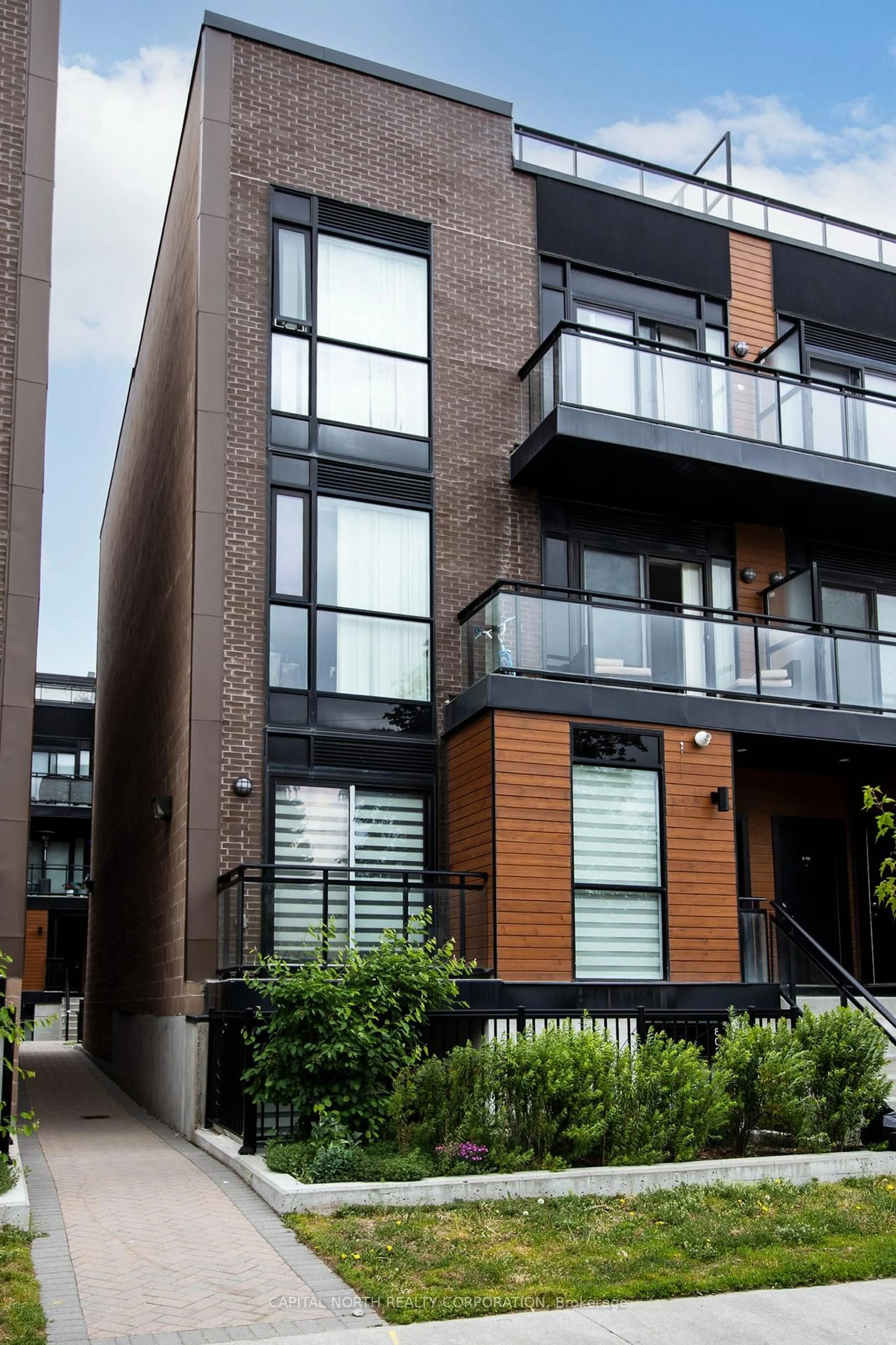Home with brick exterior material, street for 48 Coles Ave #802, Vaughan Ontario L4L 1L9