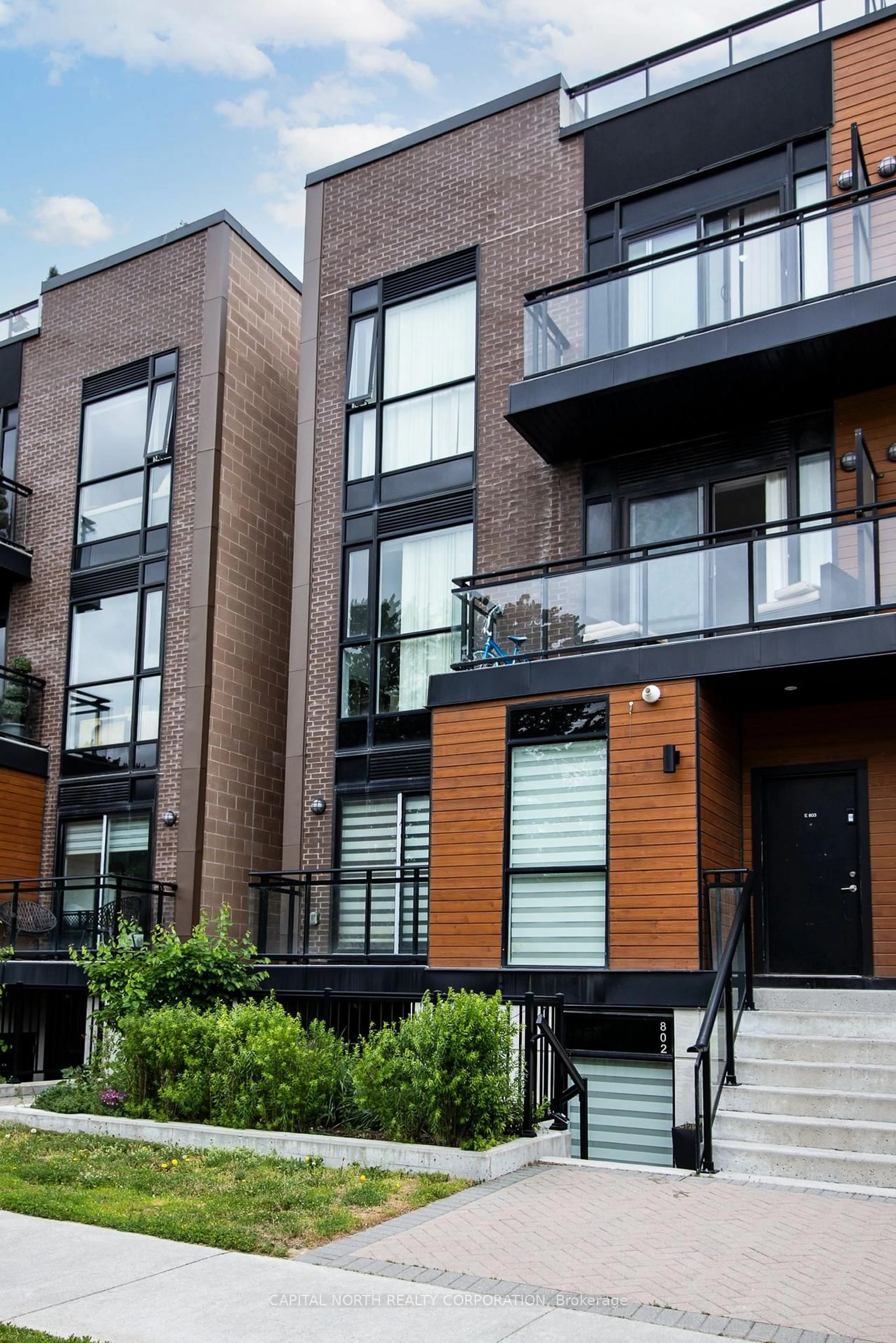 Home with brick exterior material, street for 48 Coles Ave #802, Vaughan Ontario L4L 1L9