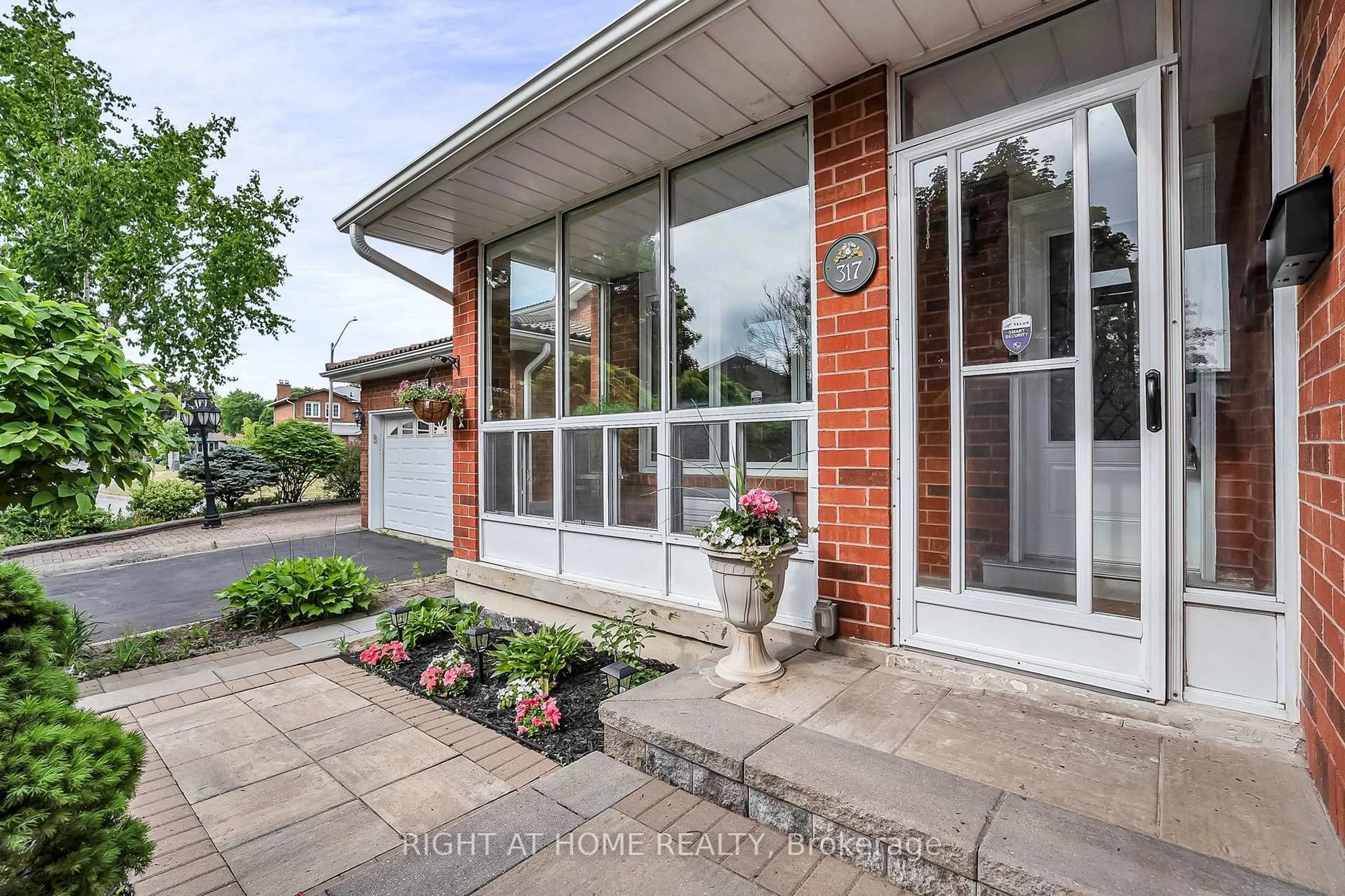 Home with brick exterior material, street for 317 Atha Ave, Richmond Hill Ontario L4C 6A8