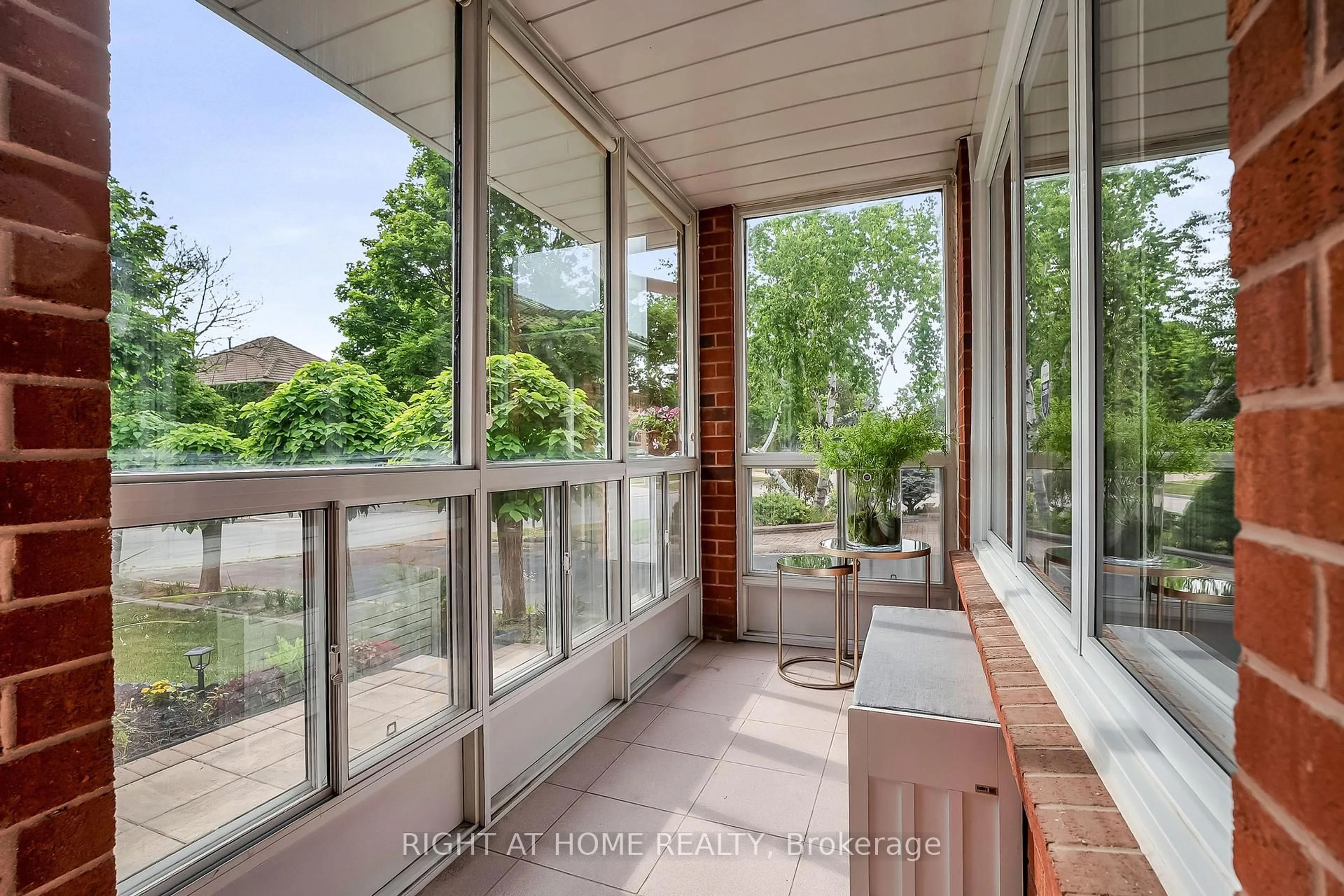 Unknown for 317 Atha Ave, Richmond Hill Ontario L4C 6A8