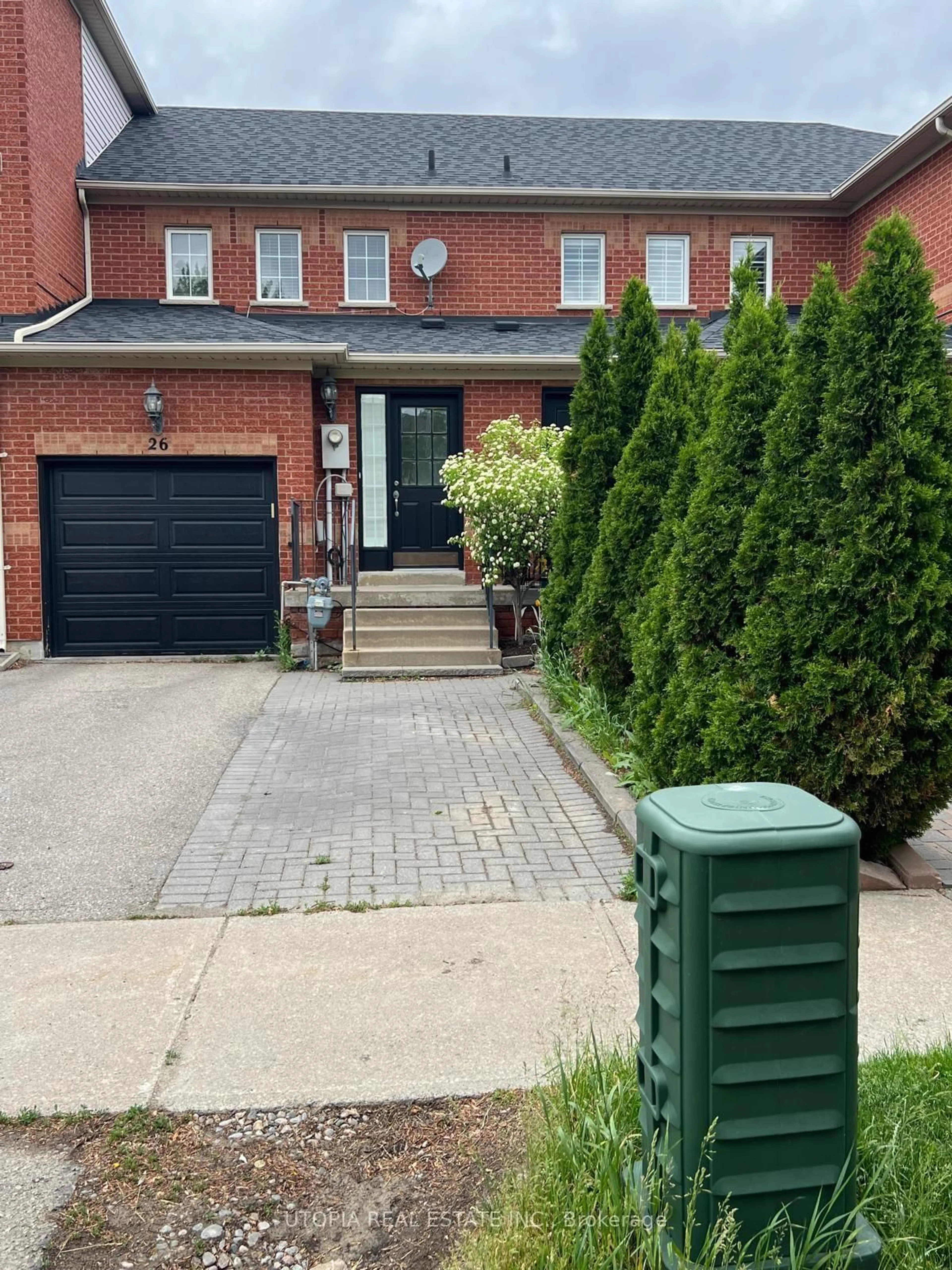 Home with brick exterior material, street for 26 Lucena Cres, Vaughan Ontario L6A 2W6