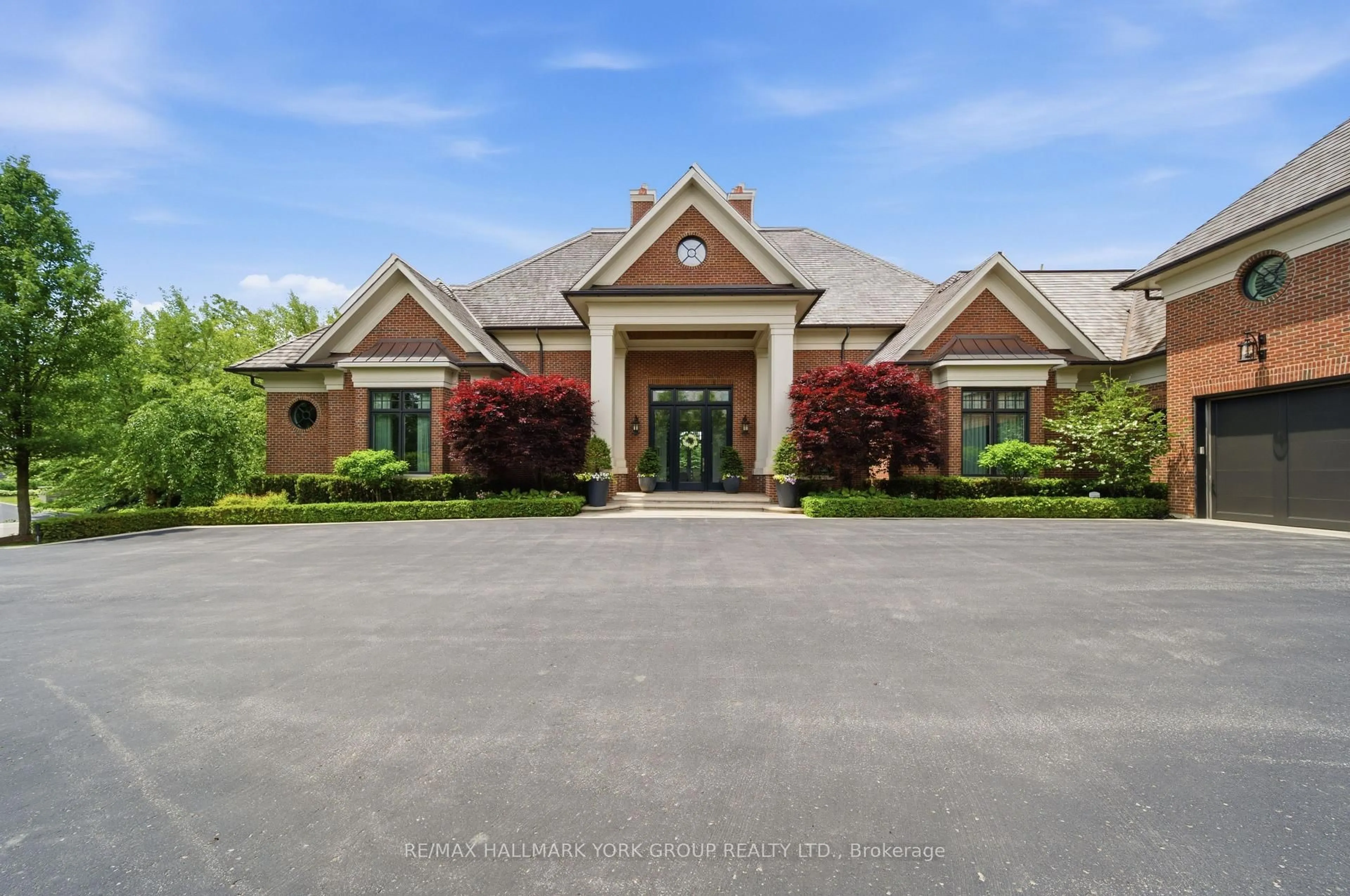 Unknown for 45 Adena Meadows Way, Aurora Ontario L4G 7Y6