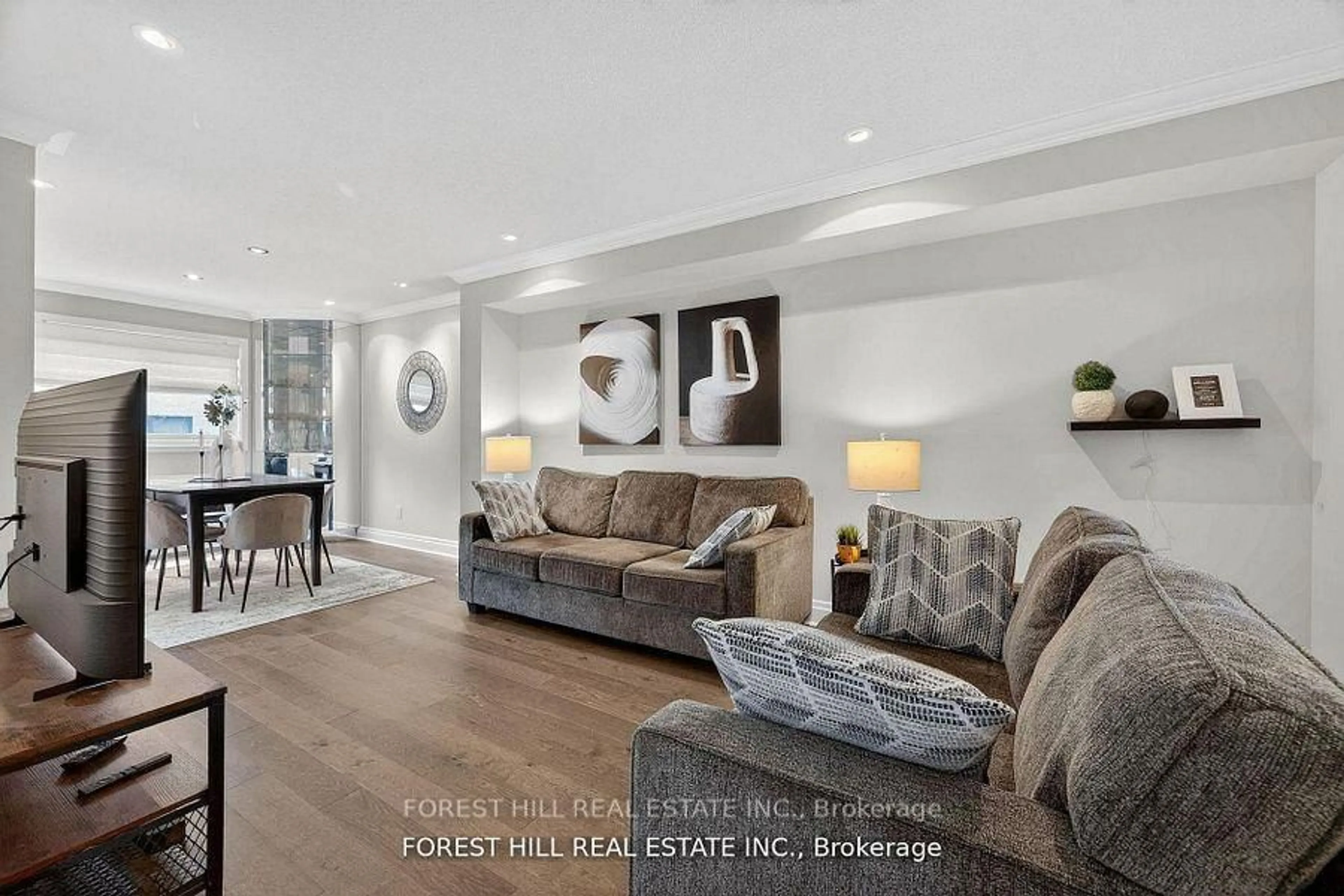 Living room with furniture, unknown for 263 Tansley Rd, Vaughan Ontario L4J 2Y8