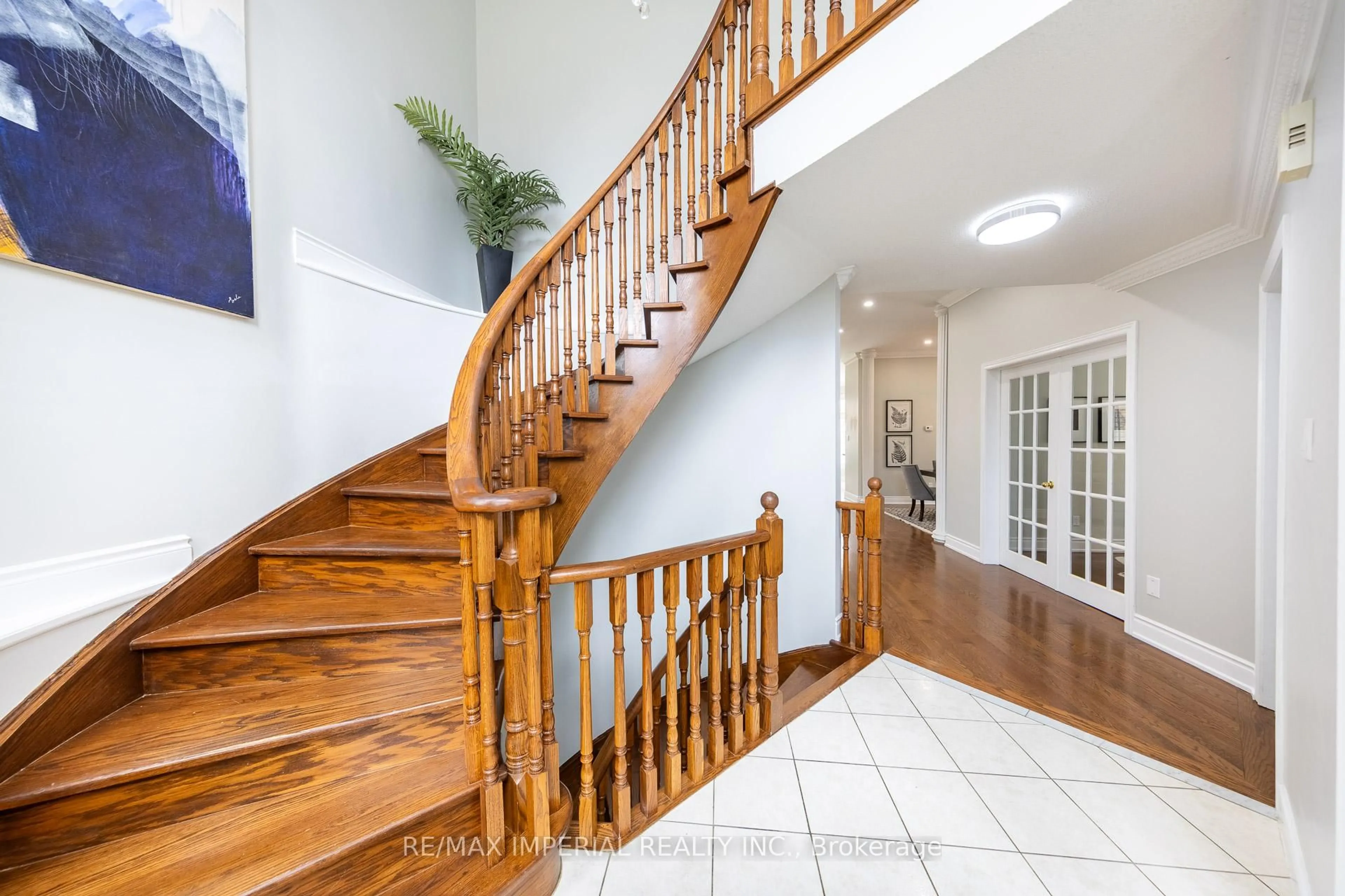 Unknown for 193 Redstone Rd, Richmond Hill Ontario L4S 1X7