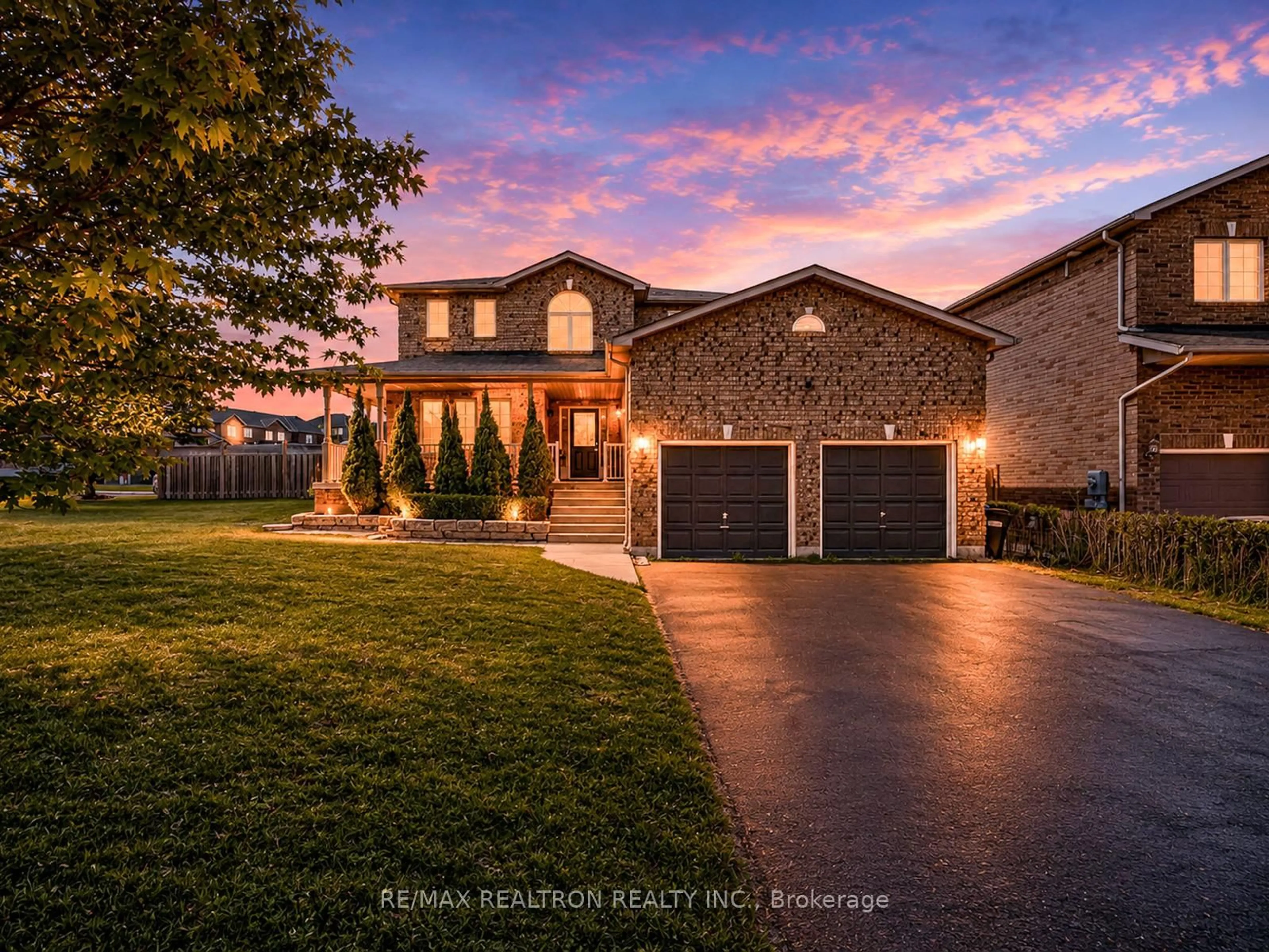 Home with brick exterior material, street for 1434 Rankin Way, Innisfil Ontario L9S 0C5