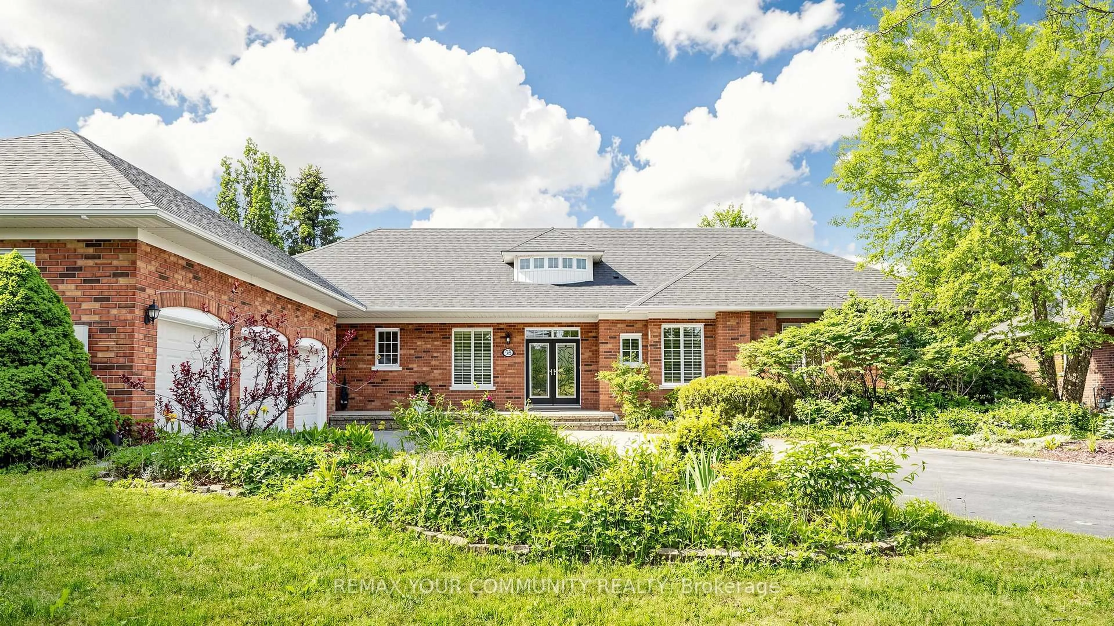 Home with brick exterior material, street for 58 Mcmullen Dr, Whitchurch-Stouffville Ontario L4A 7X4