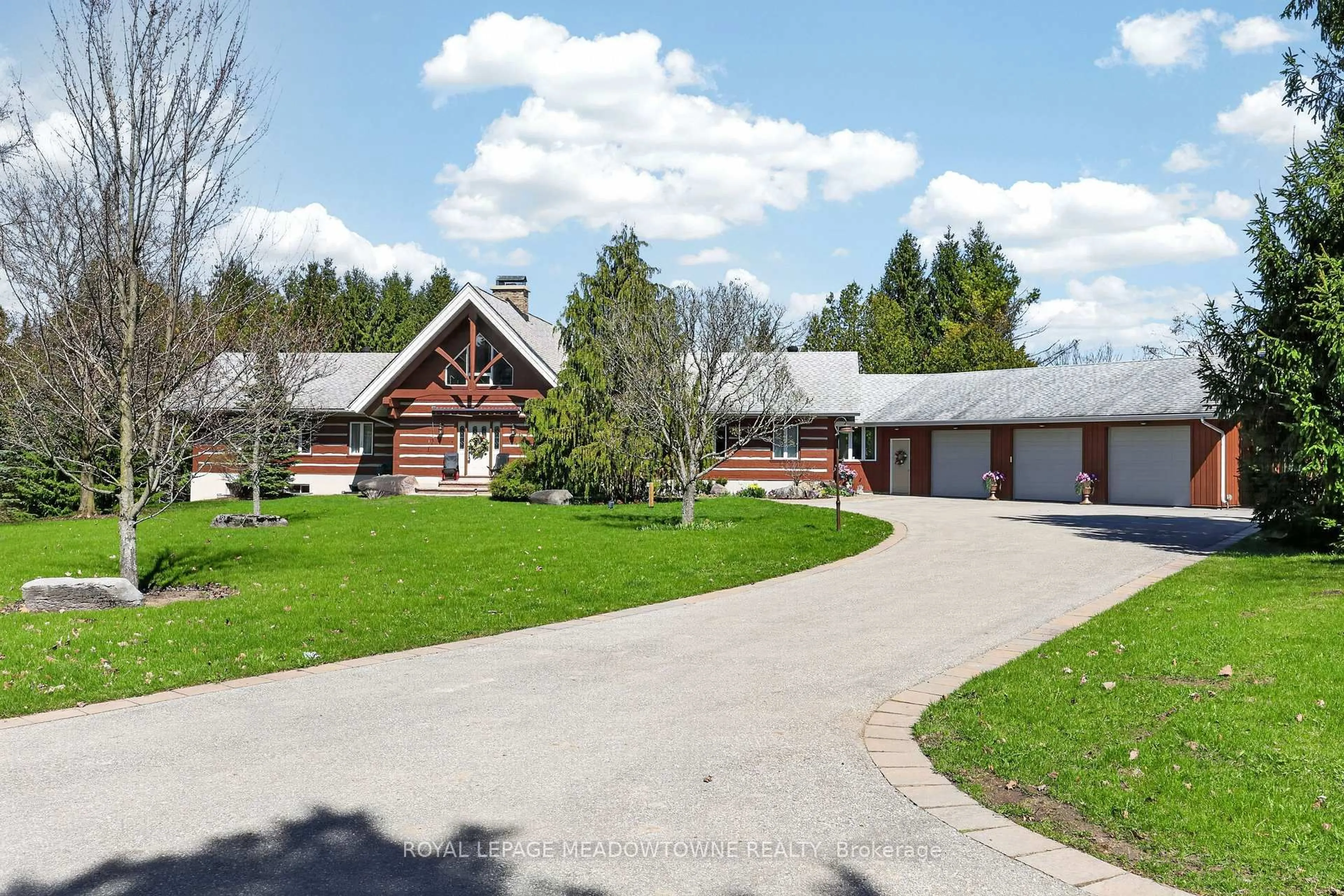 A pic from outside/outdoor area/front of a property/back of a property/a pic from drone, unknown for 8211 10th Line, Essa Ontario L4M 4S4
