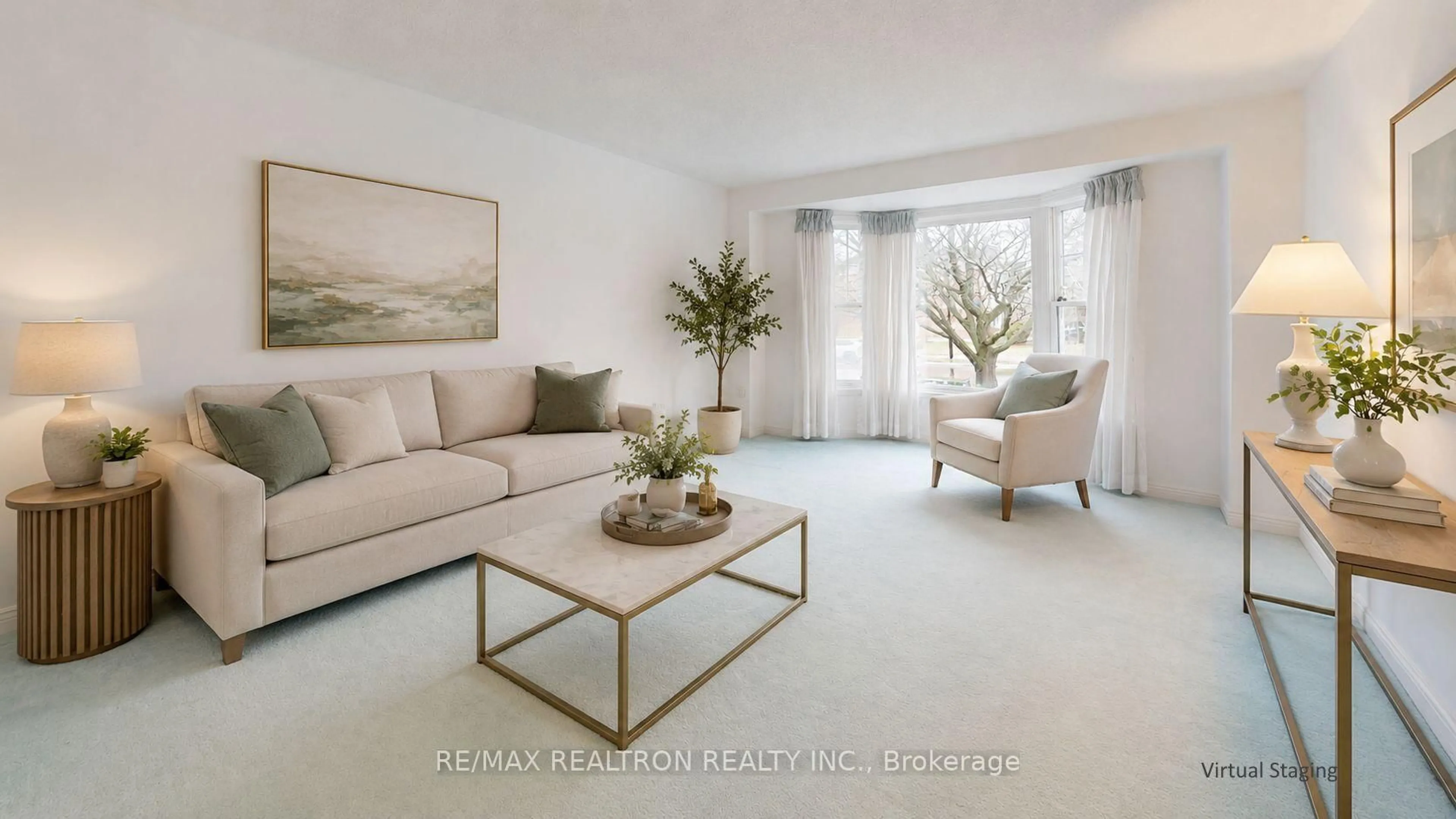 Living room with furniture, unknown for 47 Central Park Dr, Markham Ontario L3P 7S3