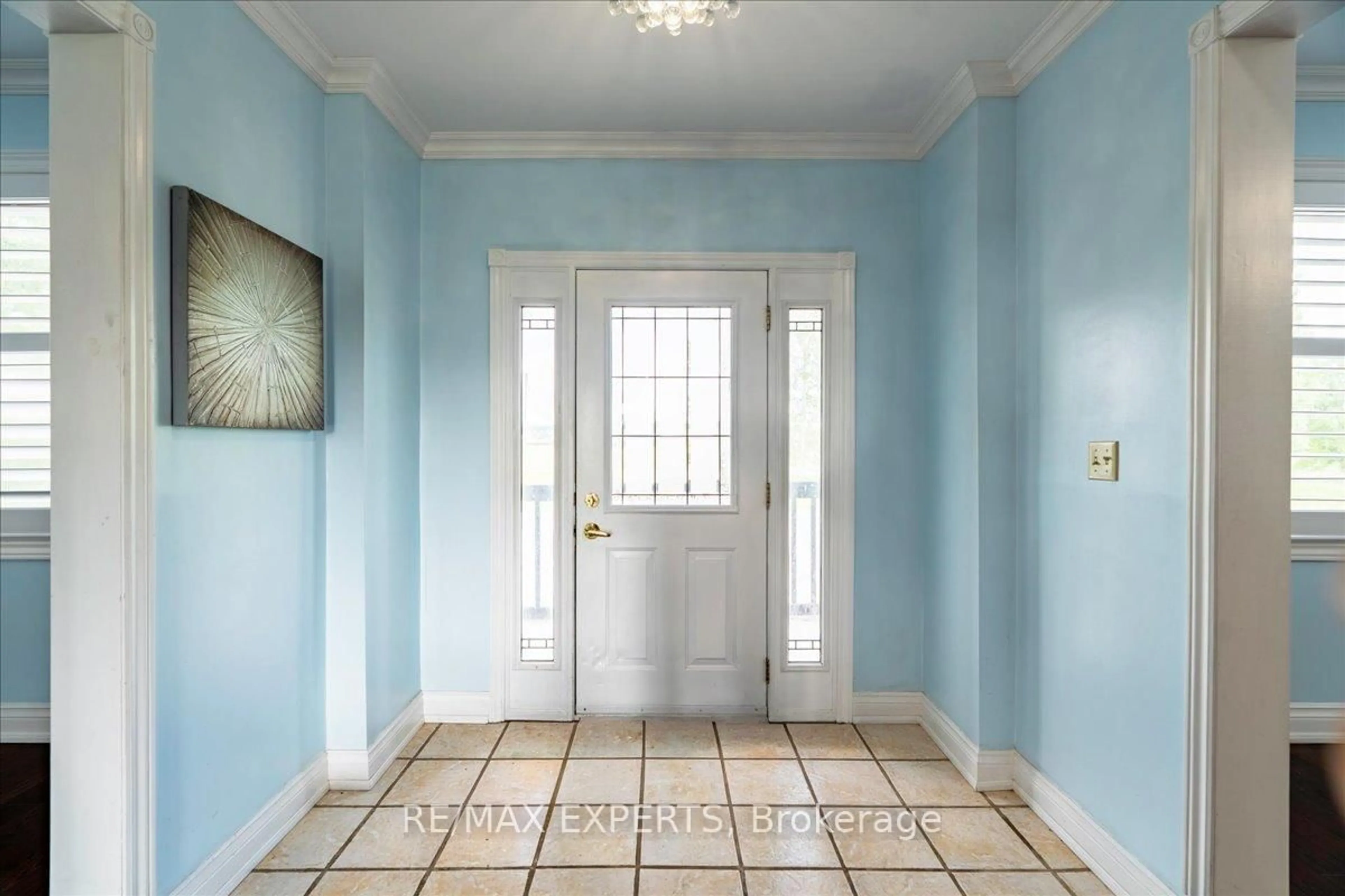 Indoor entryway for 4270 Couty 50 Rd, Adjala-Tosorontio Ontario L0G 1L0