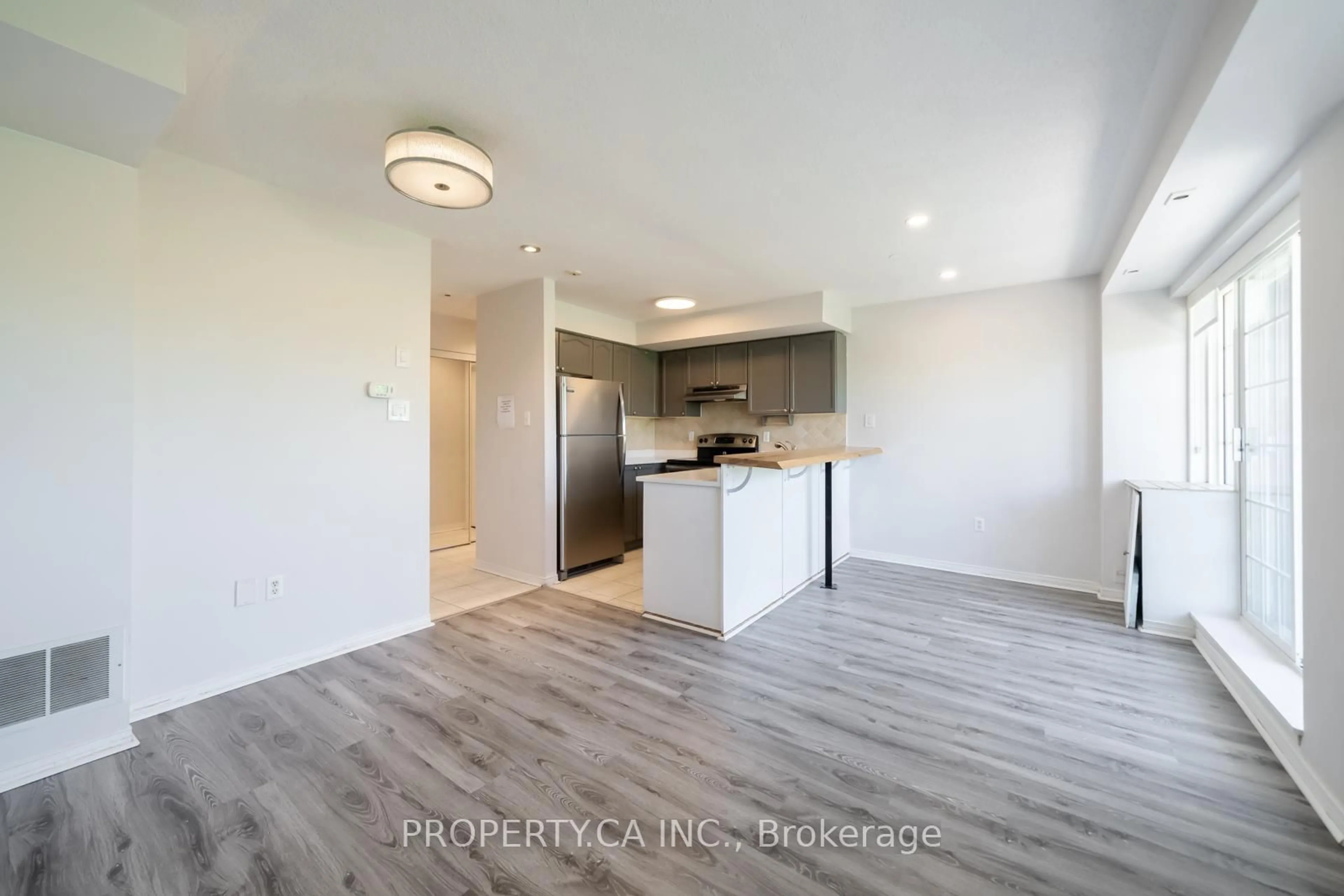 Open concept kitchen, unknown for 15 Cornell Meadows Ave #A206, Markham Ontario L6B 1B6