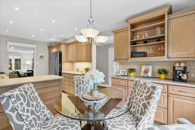 86 Confederation Way, Markham 5