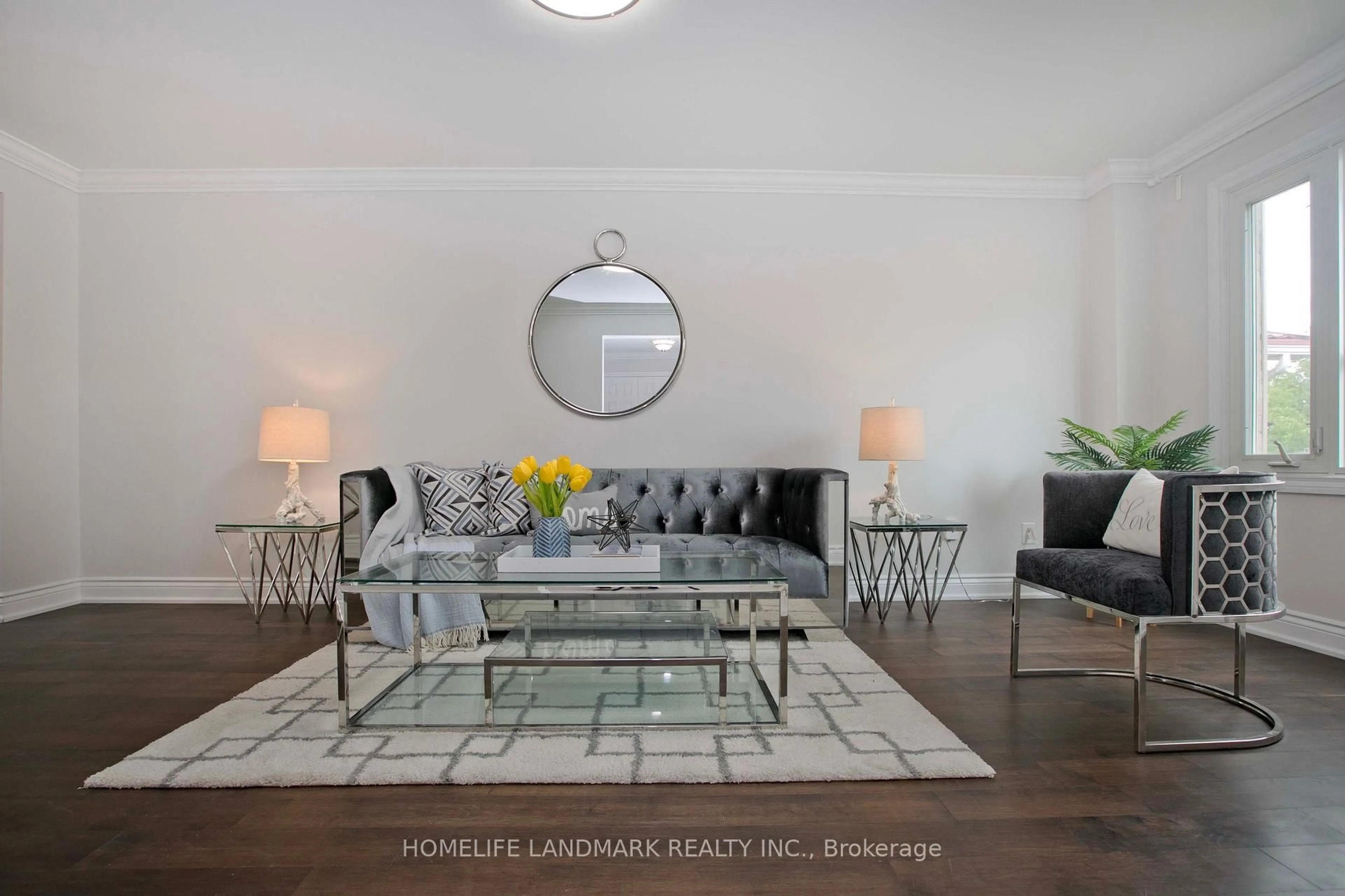 Living room with furniture, wood/laminate floor for 134 Cooperage Cres, Richmond Hill Ontario L4C 9L7