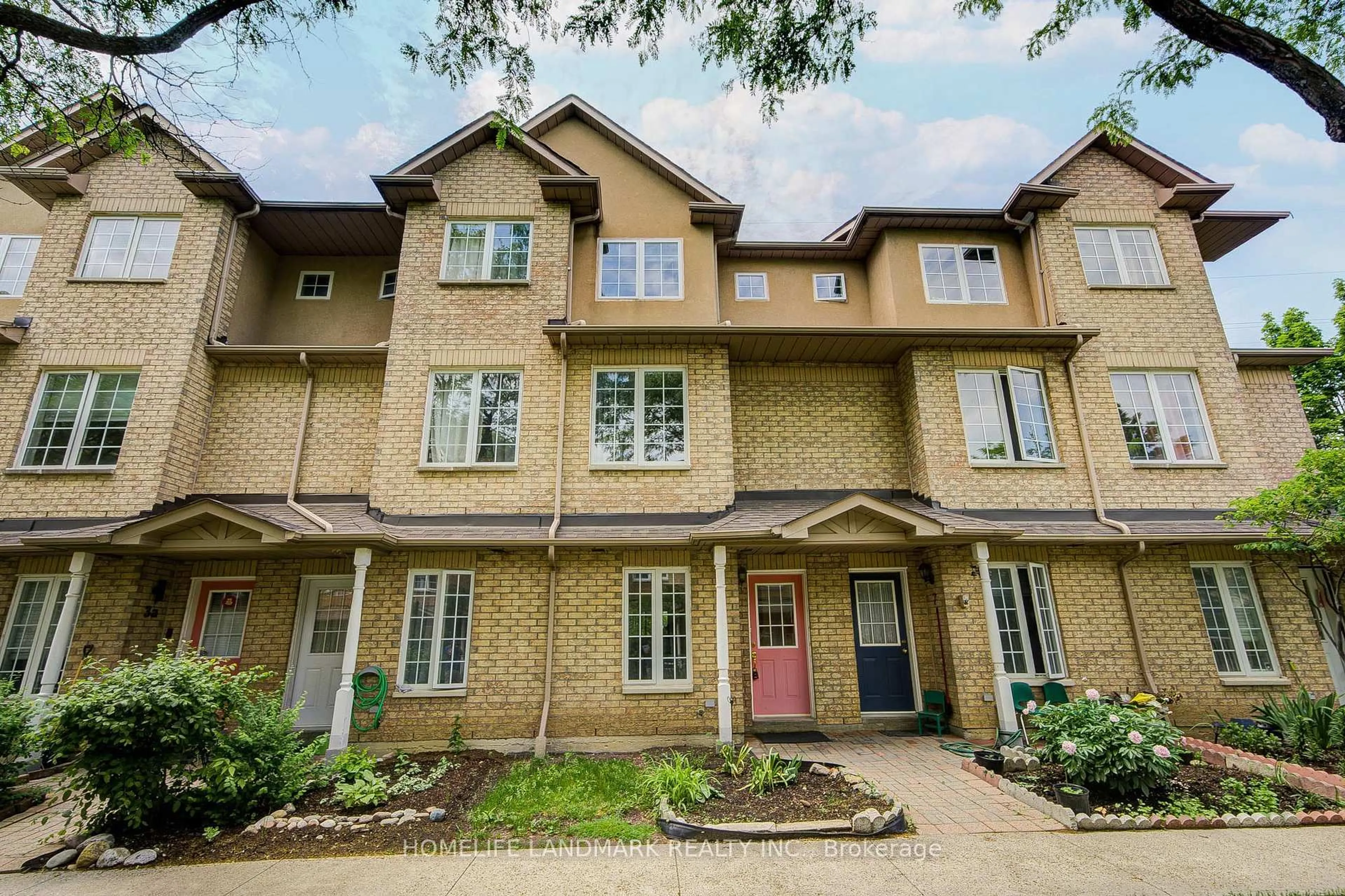 Home with brick exterior material, street for 10 St Moritz Way #6, Markham Ontario L3R 4G4