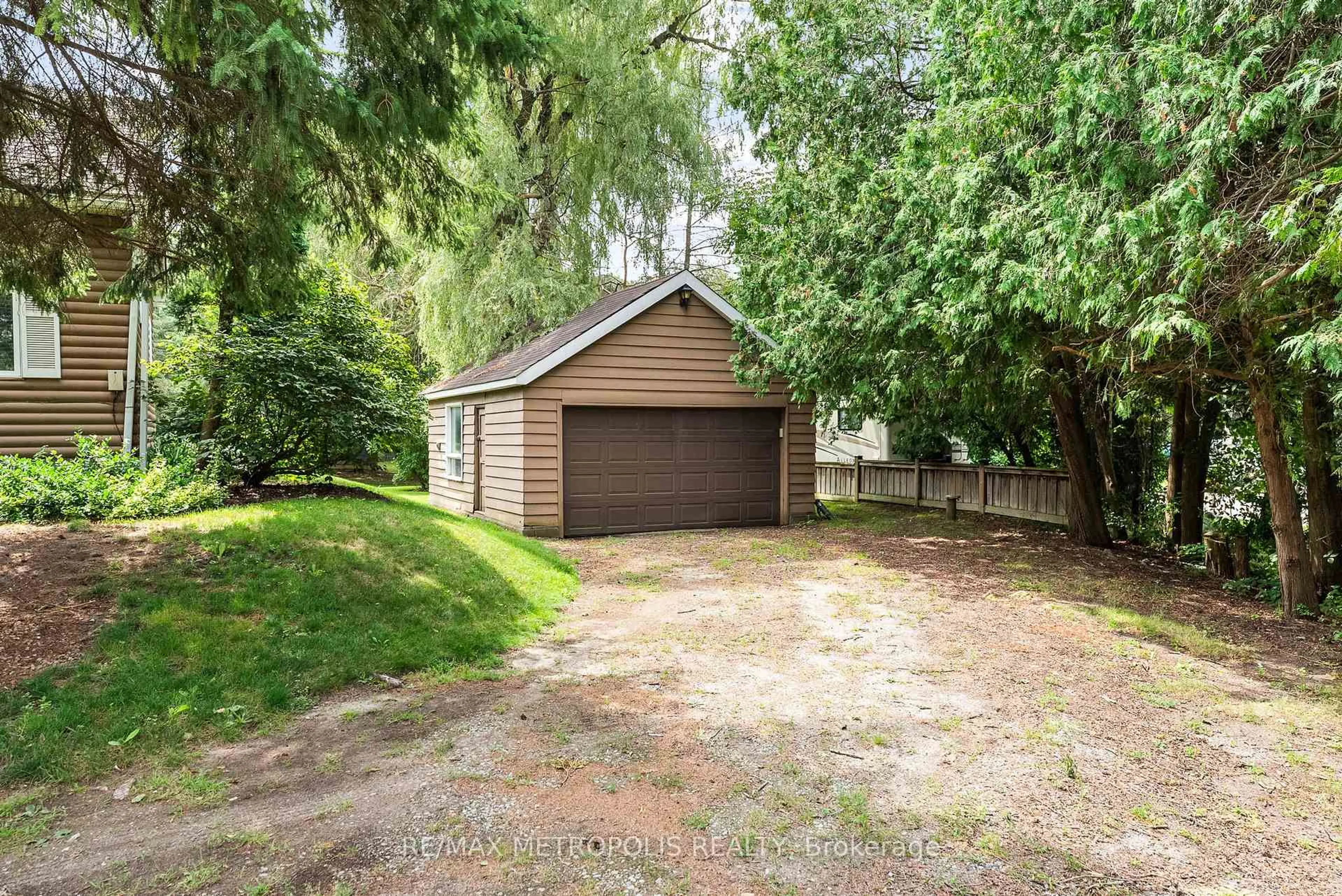 Shed for 4359 Lloydtown Aurora Rd, King Ontario L7B 0E1