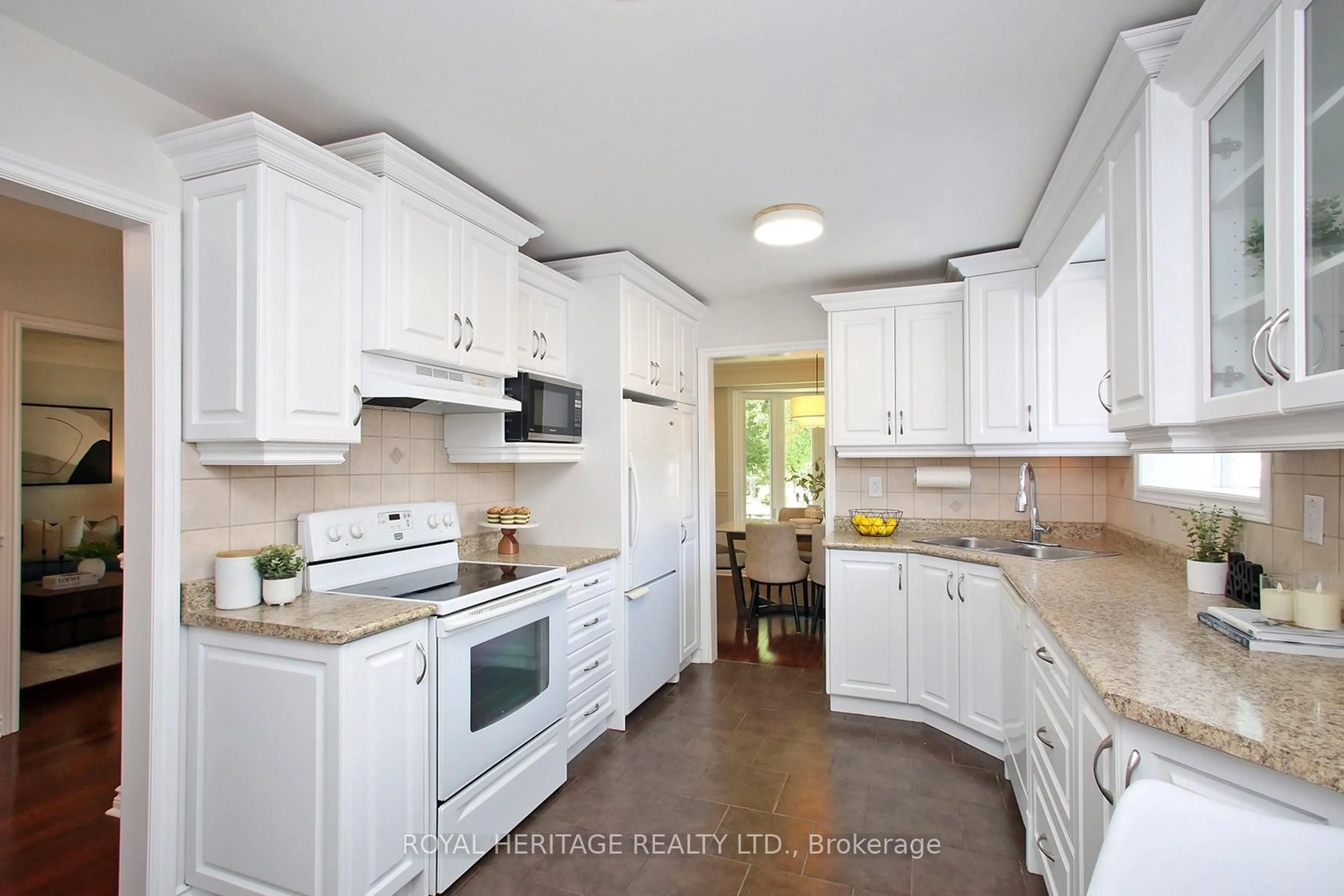 Unknown for 21 Wootten Way, Markham Ontario L3P 3H9