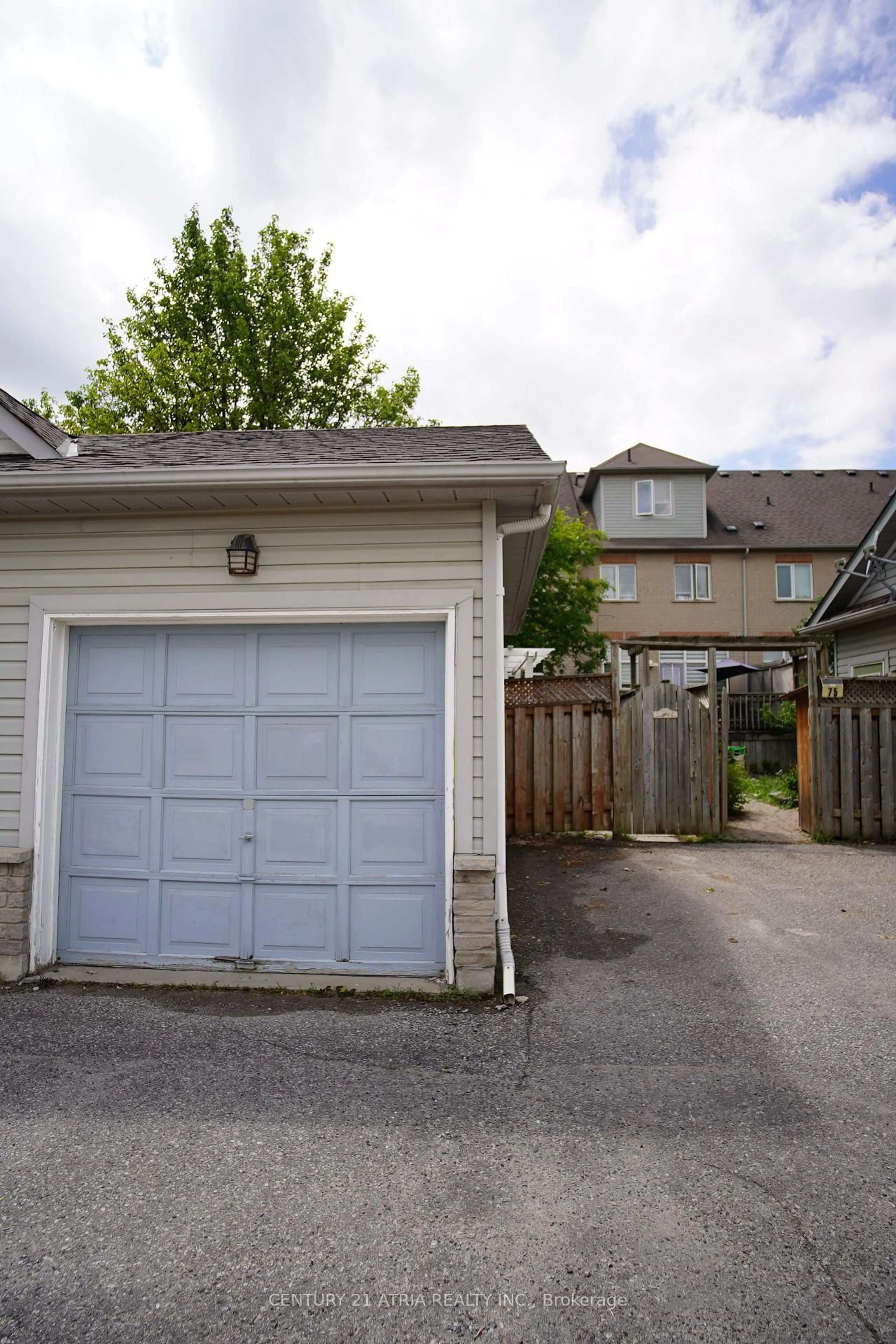 Unknown for 73 Walkerville Rd, Markham Ontario L6B 1B6