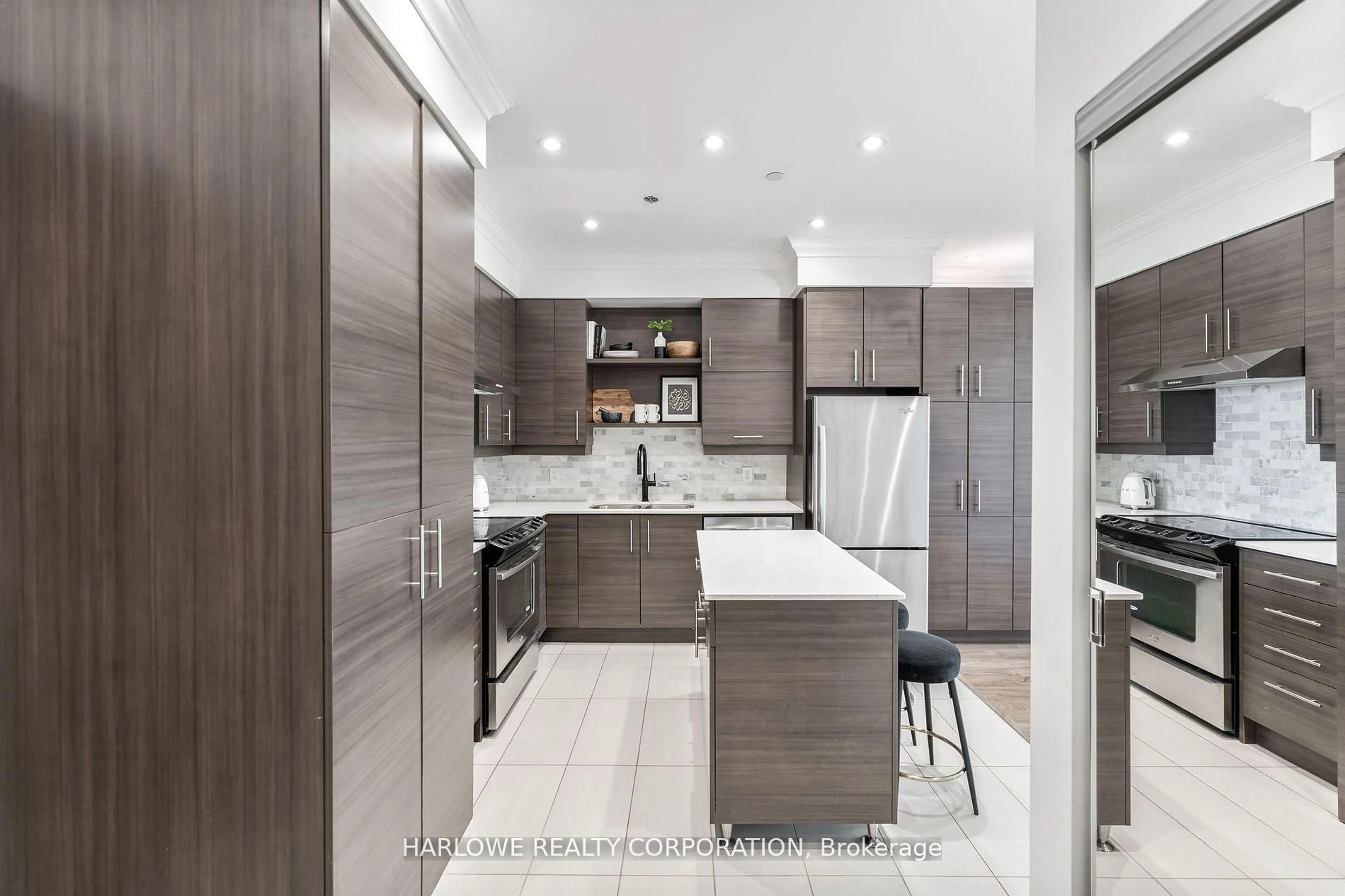 Contemporary kitchen, ceramic/tile floor for 277 South Park Rd #1208, Markham Ontario L3T 0B7