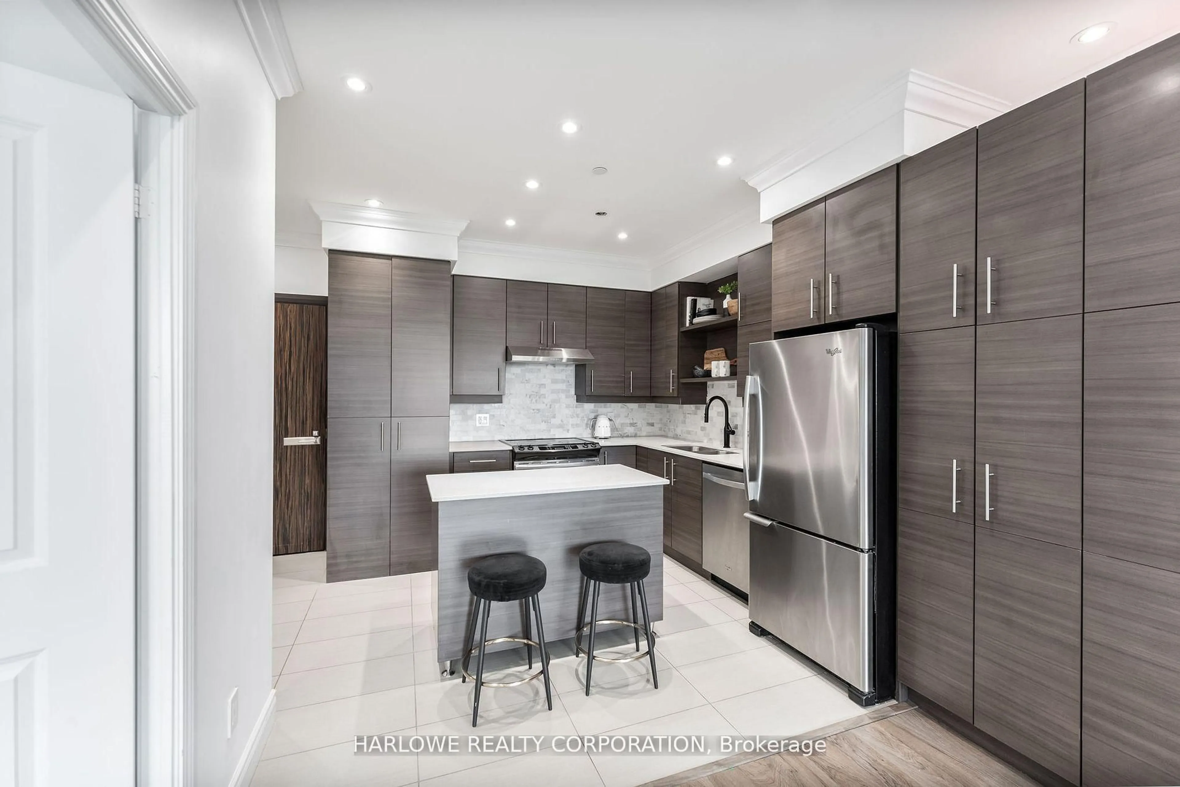 Contemporary kitchen, ceramic/tile floor for 277 South Park Rd #1208, Markham Ontario L3T 0B7