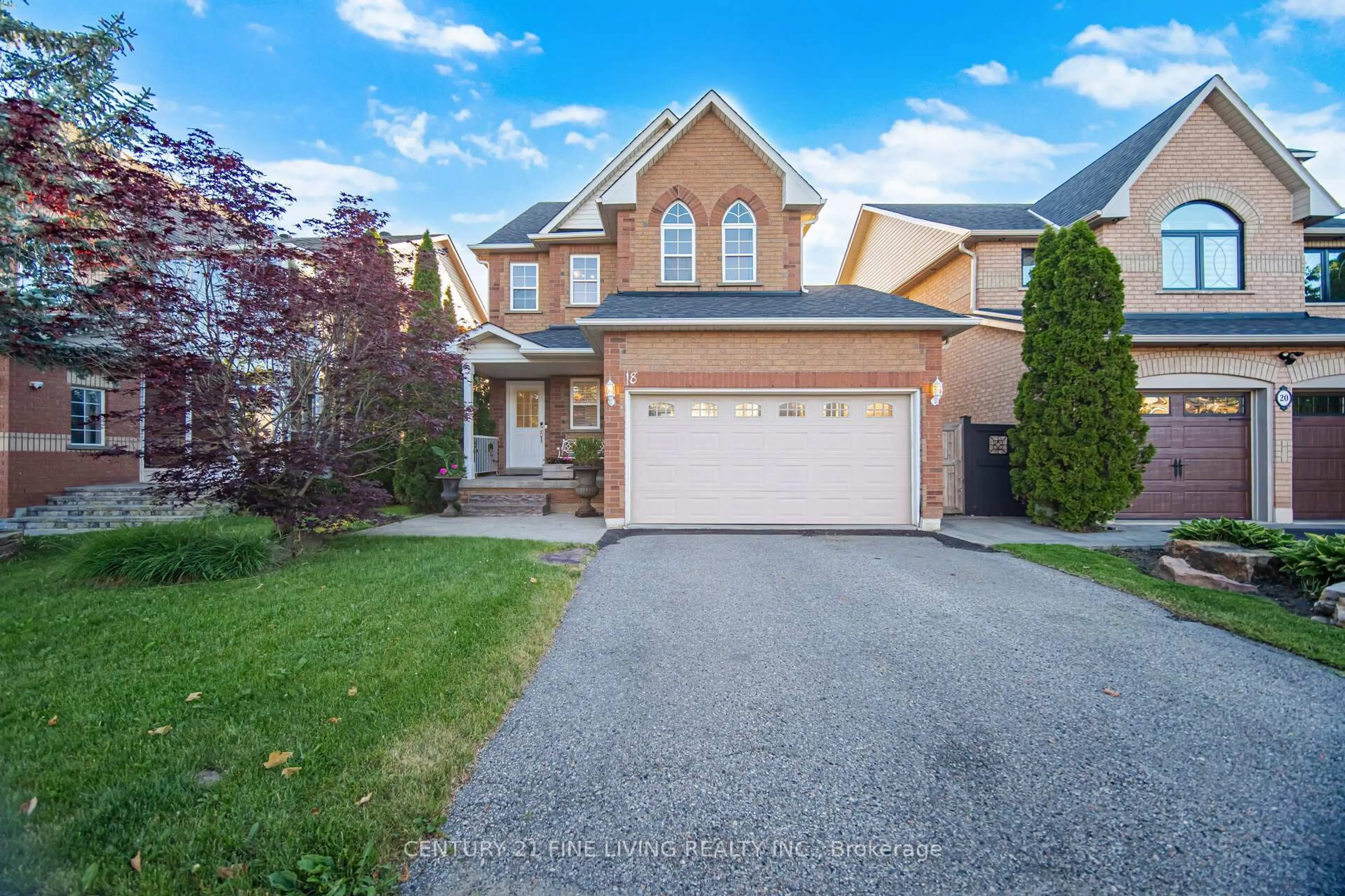 Home with brick exterior material, street for 18 Nantucket Dr, Richmond Hill Ontario L4E 3V1