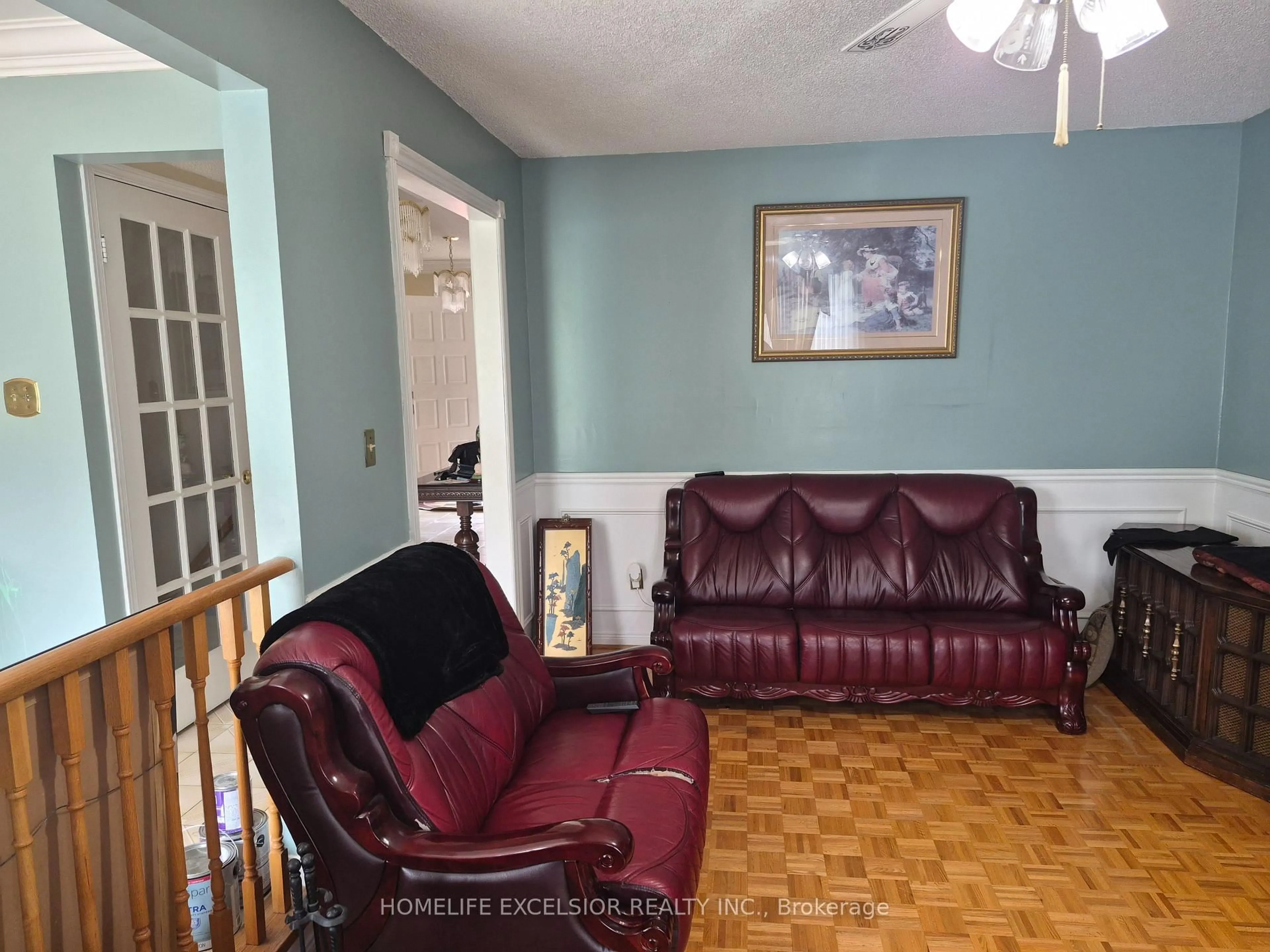 Living room with furniture, unknown for 190 Raymerville Dr, Markham Ontario L3P 6S8