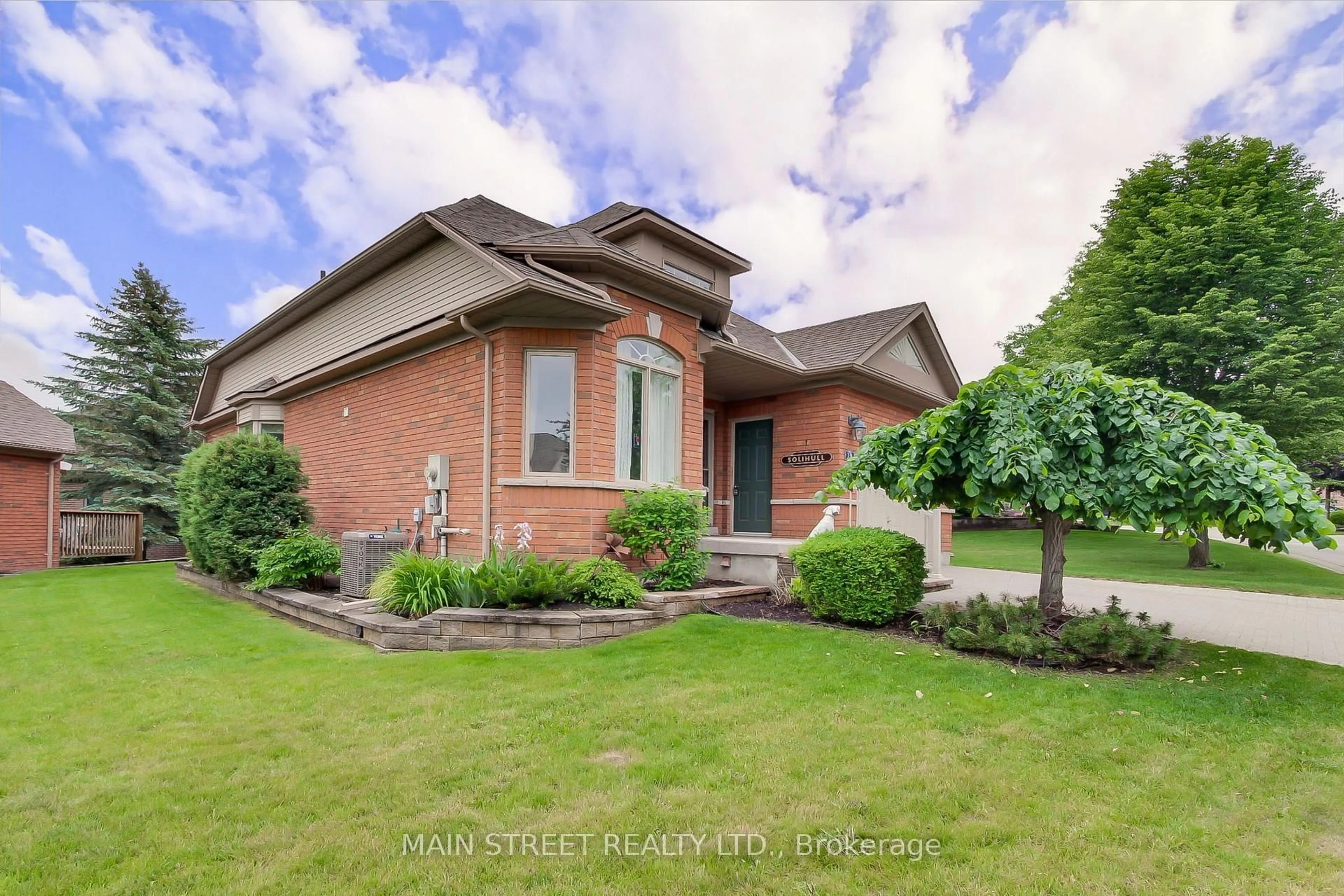 Home with brick exterior material, street for 19 Napa Rdge #24, New Tecumseth Ontario L9R 2E5