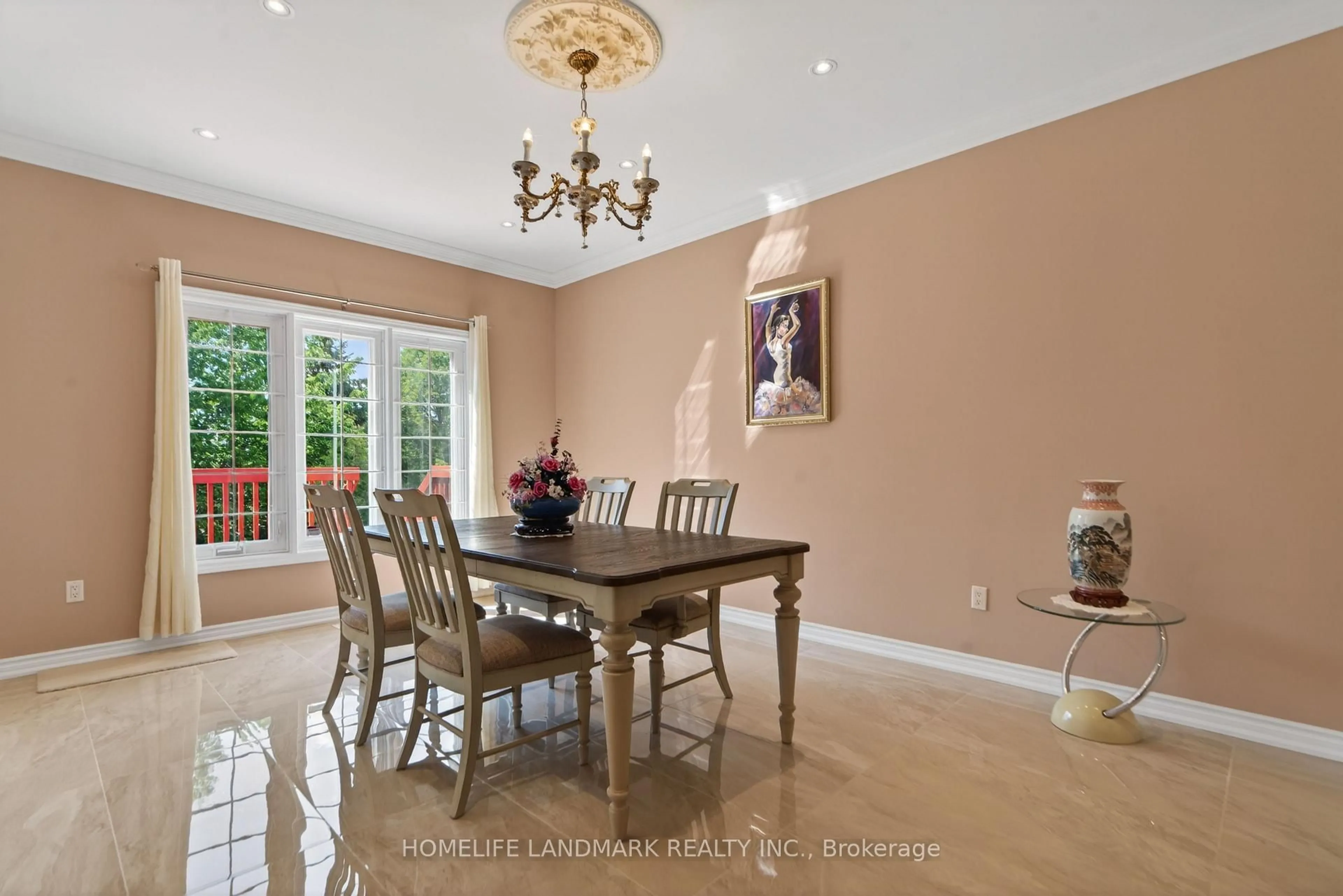 Dining room, ceramic/tile floor for 138 Tea Rose St, Markham Ontario L6C 1Y3