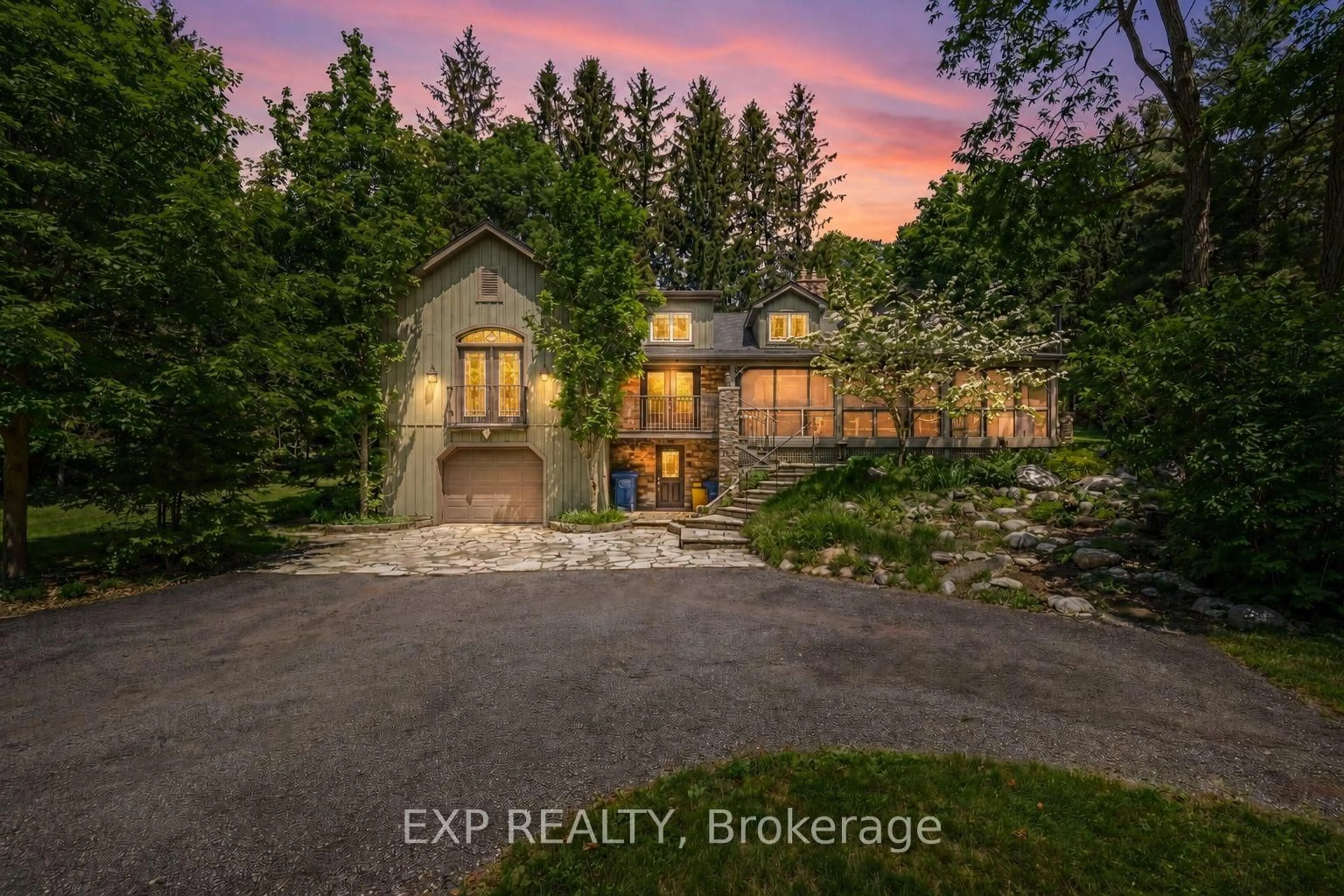 A pic from outside/outdoor area/front of a property/back of a property/a pic from drone, water/lake/river/ocean view for 115 Fog Rd, King Ontario L7B 1A3