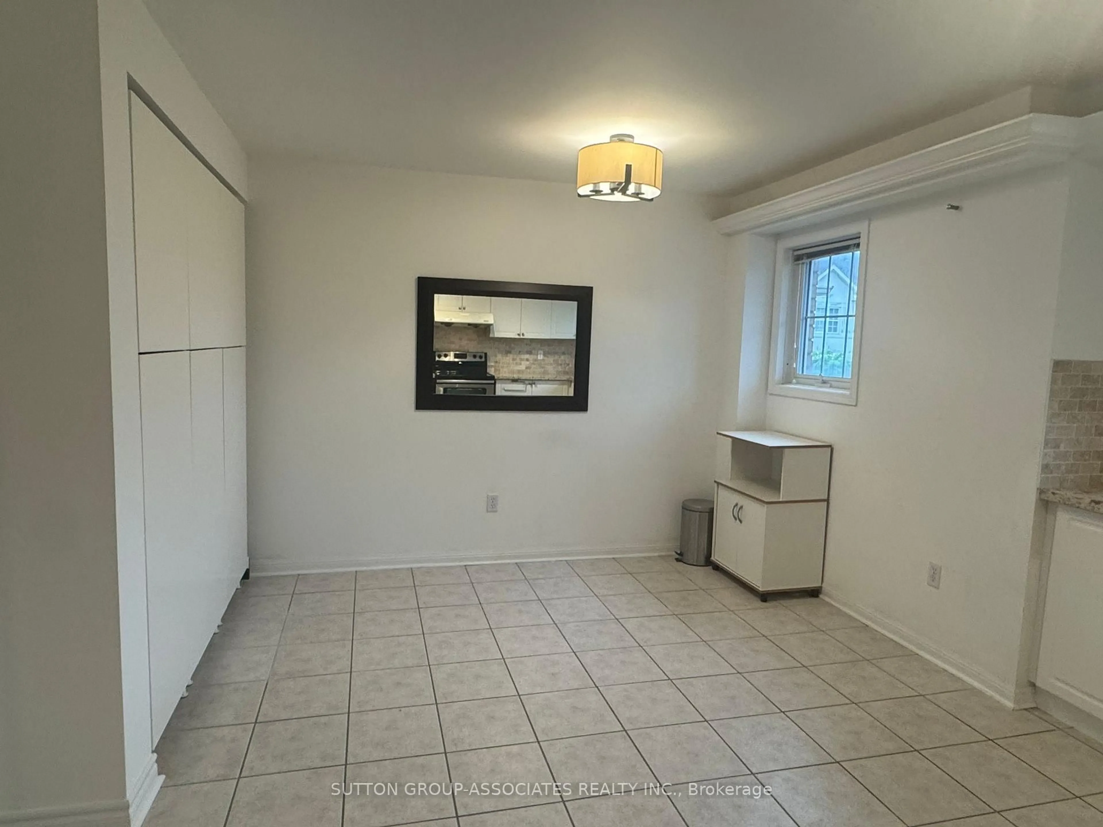 A pic of a room for 11 Nakina Way, Markham Ontario L3R 5Y7