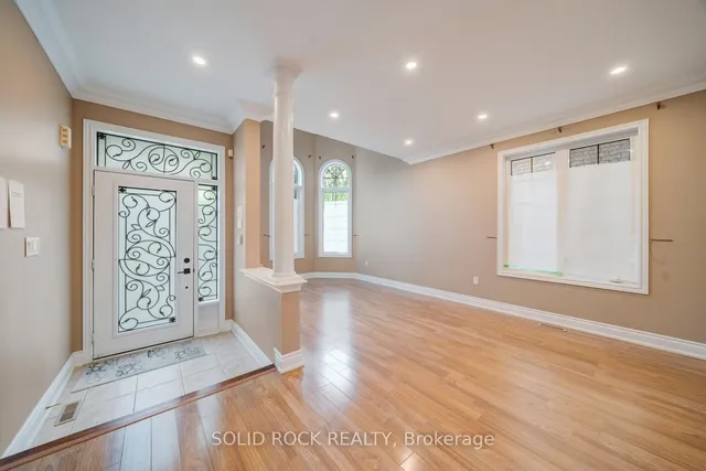 32 Albert Roffey Cres, Markham 3