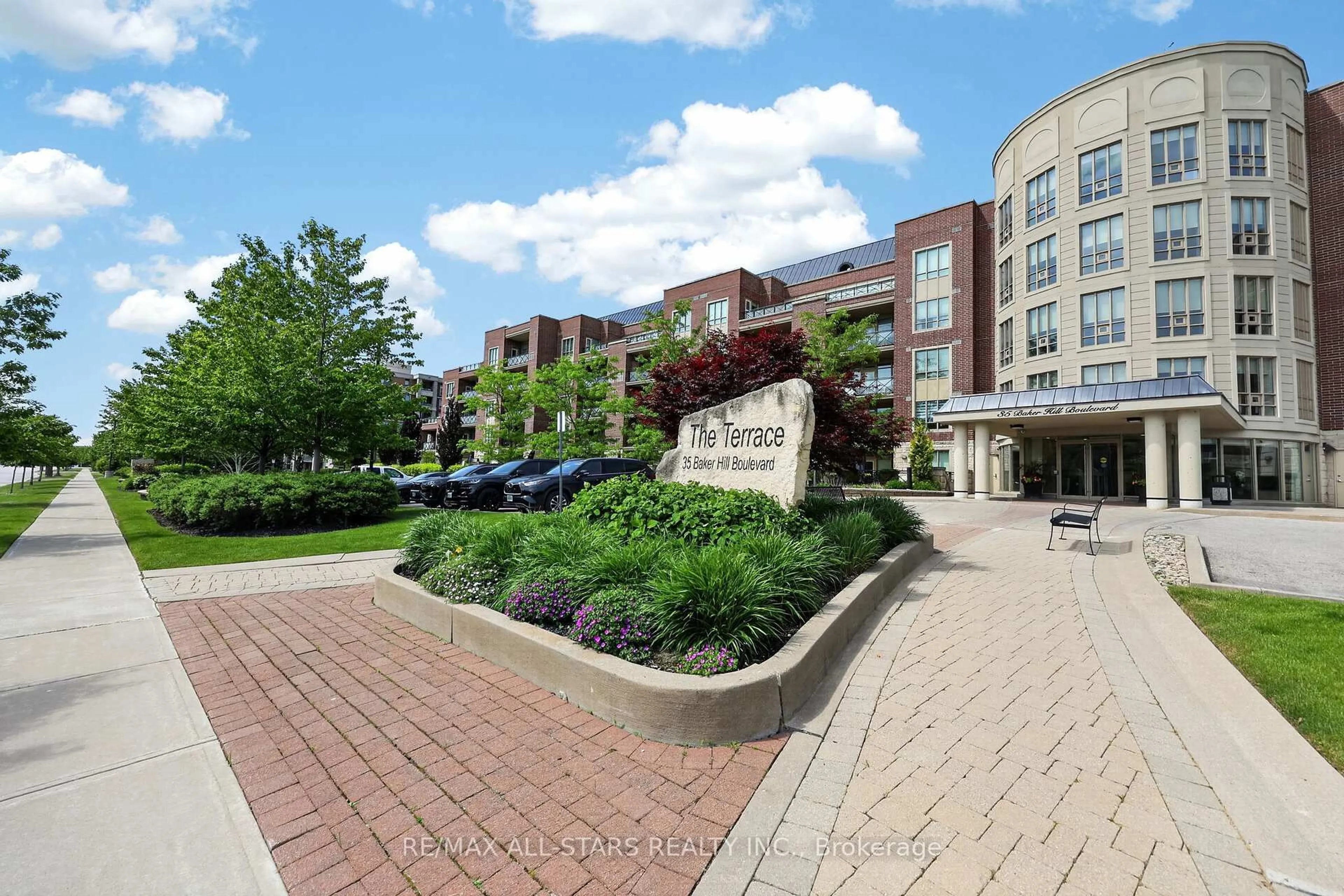 Unknown for 35 Baker Hill Blvd #115, Whitchurch-Stouffville Ontario L4A 1P8