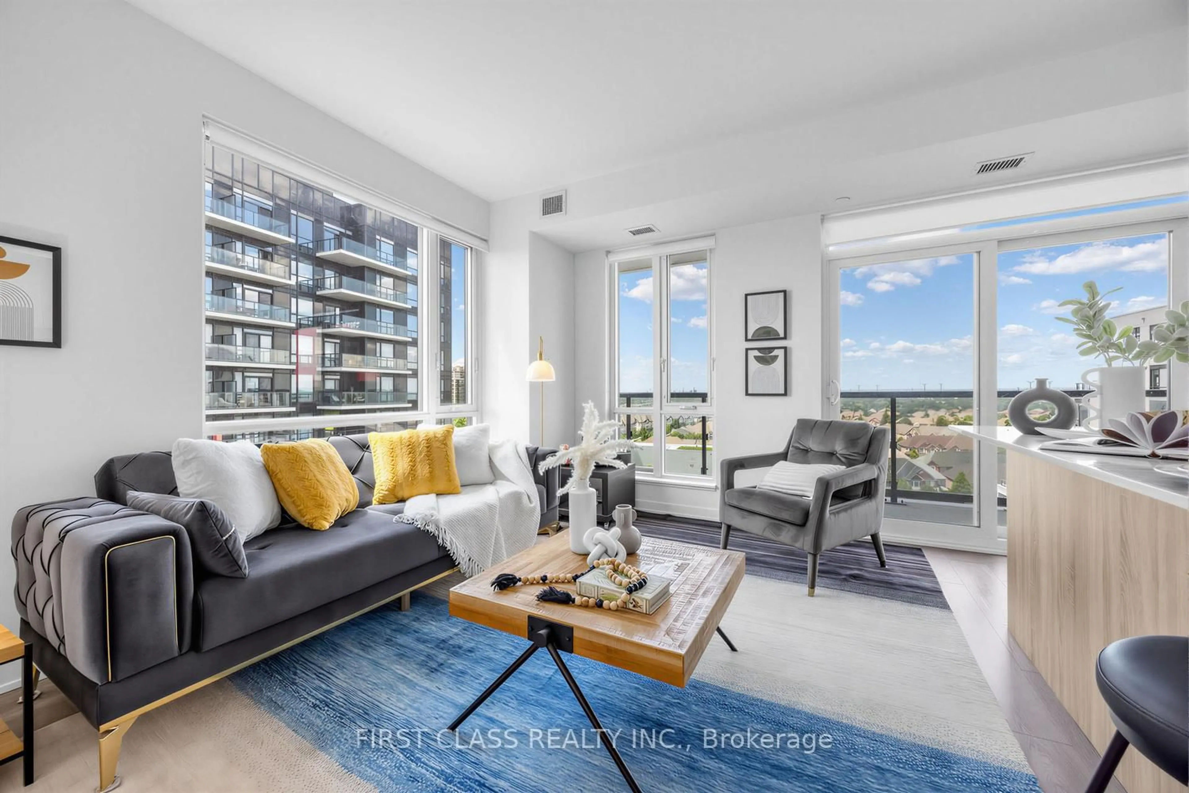 Living room with furniture, unknown for 7950 Bathurst St #1111, Vaughan Ontario L4J 0L4