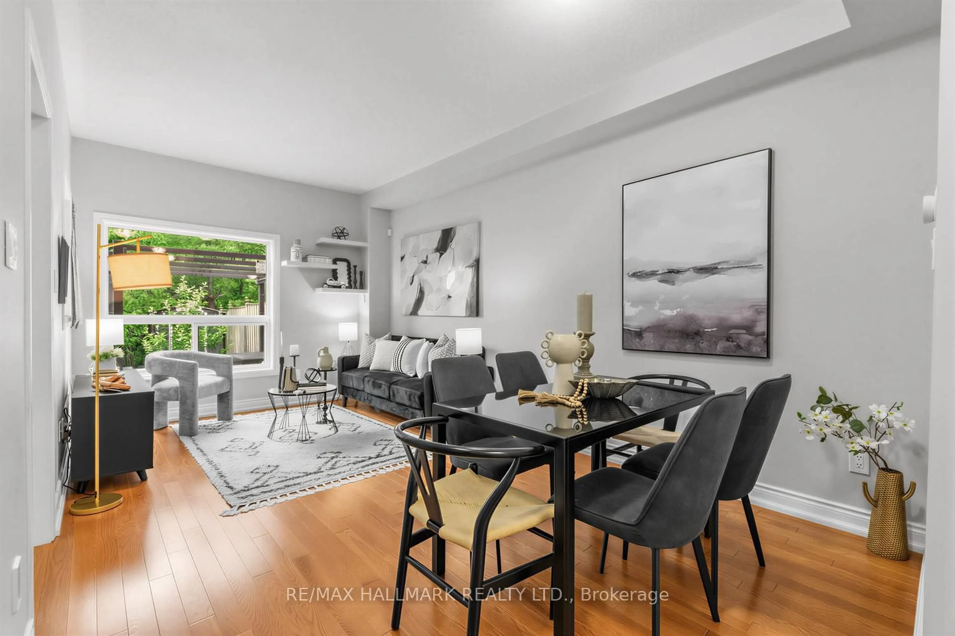 Dining room, unknown for 4 Debonair St, Richmond Hill Ontario L4C 0R2