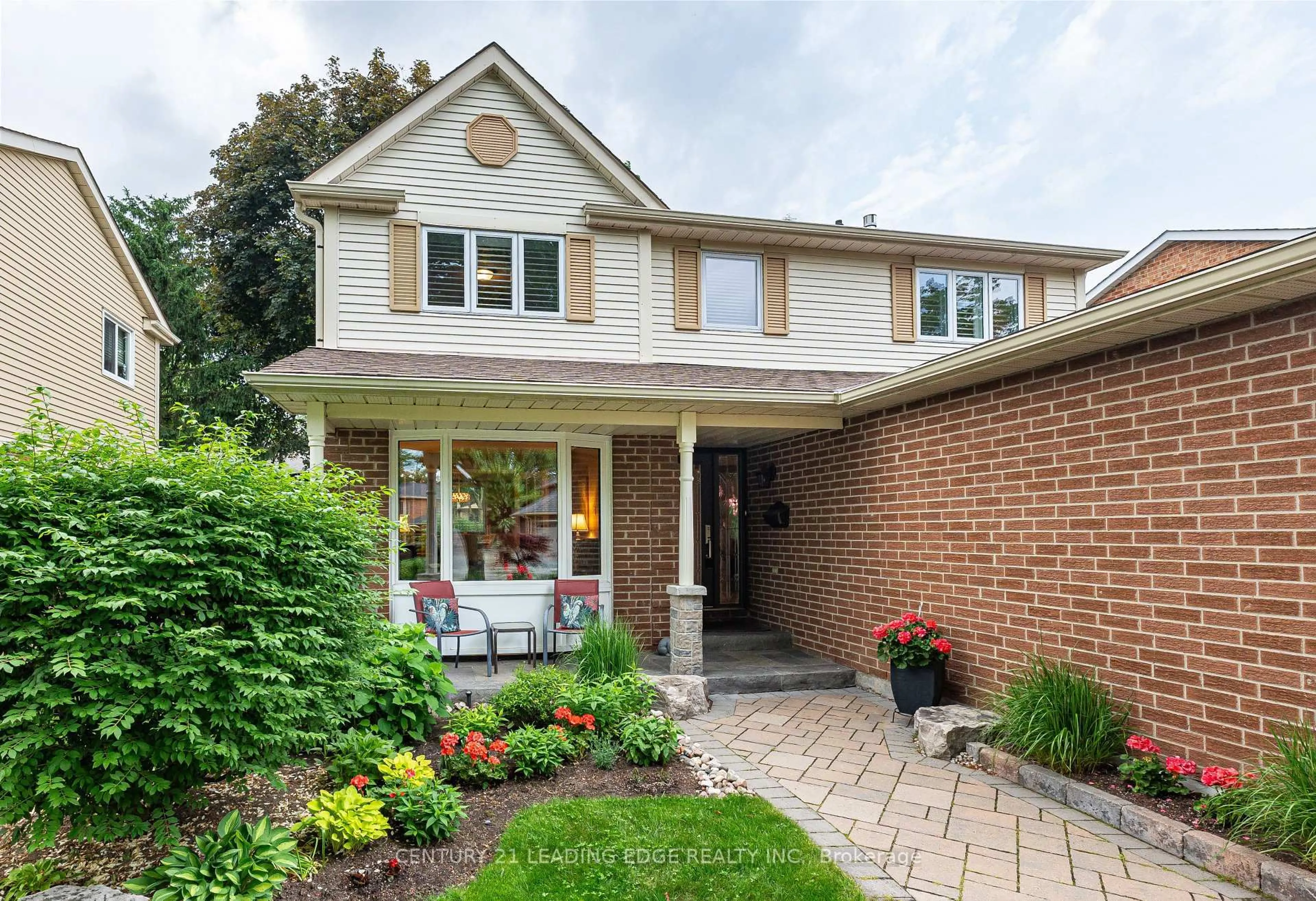 Home with brick exterior material, street for 50 Meyer Circ, Markham Ontario L3P 4C4